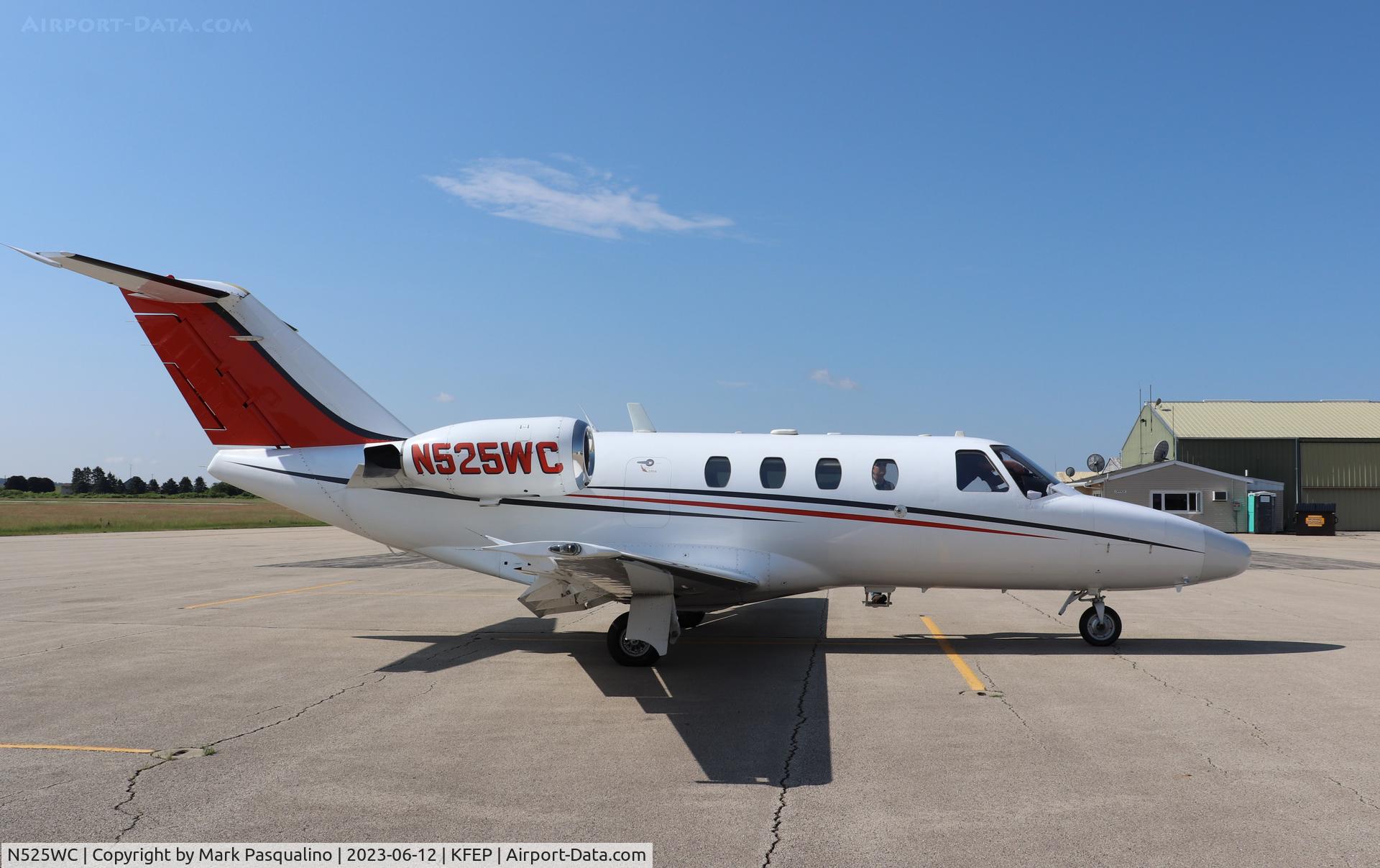N525WC, 1995 Cessna 525 CitationJet C/N 525-0107, Cessna 525