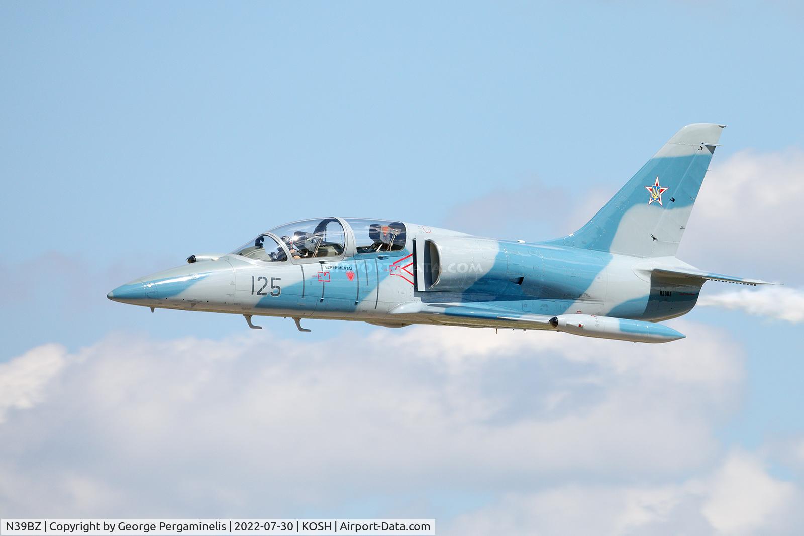 N39BZ, 1984 Aero L-39 Albatros C/N 432925, Oshkosh 2022.