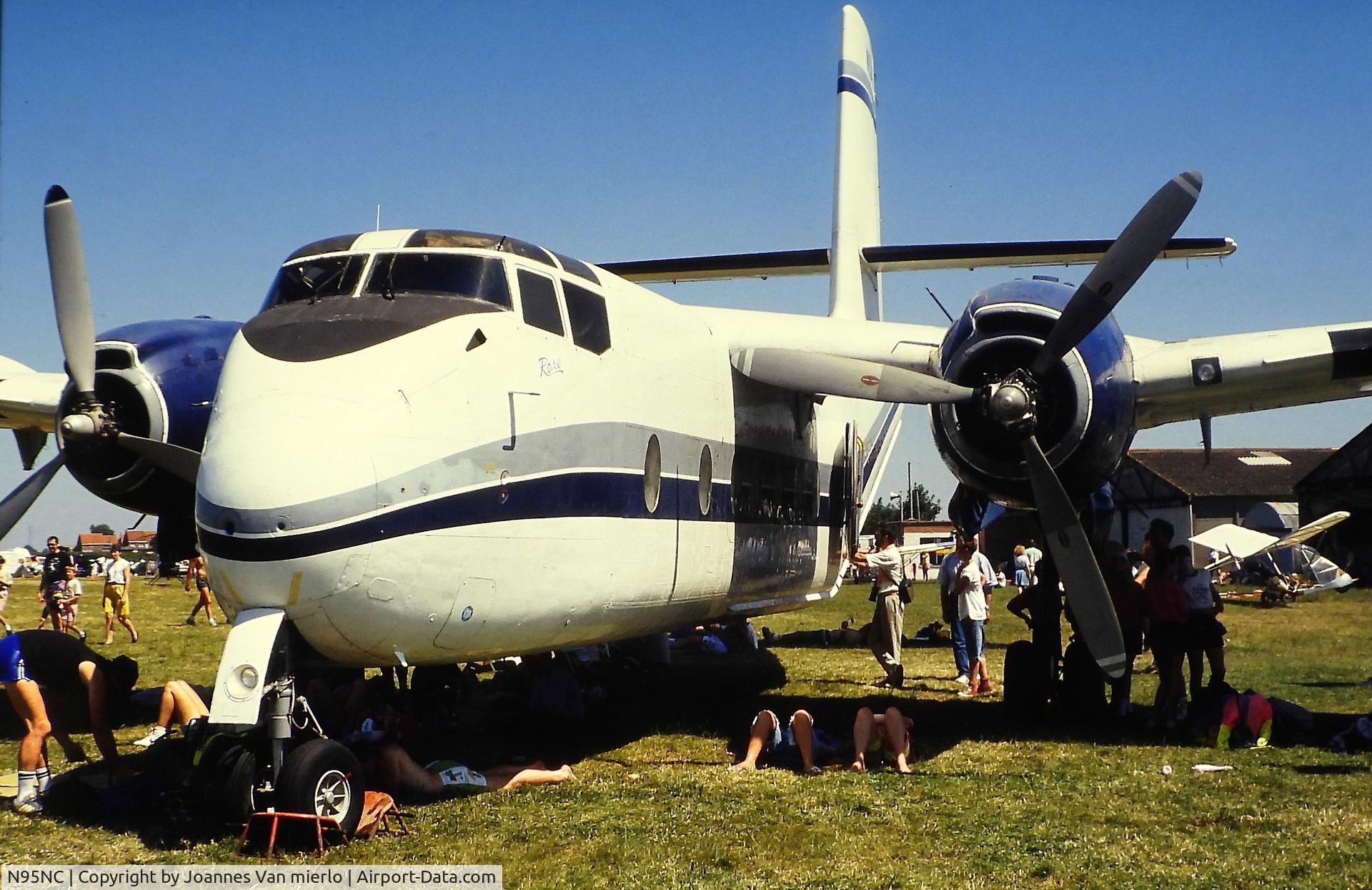 N95NC, 1963 De Havilland Canada DHC-4A Caribou C/N 135, Slide scan