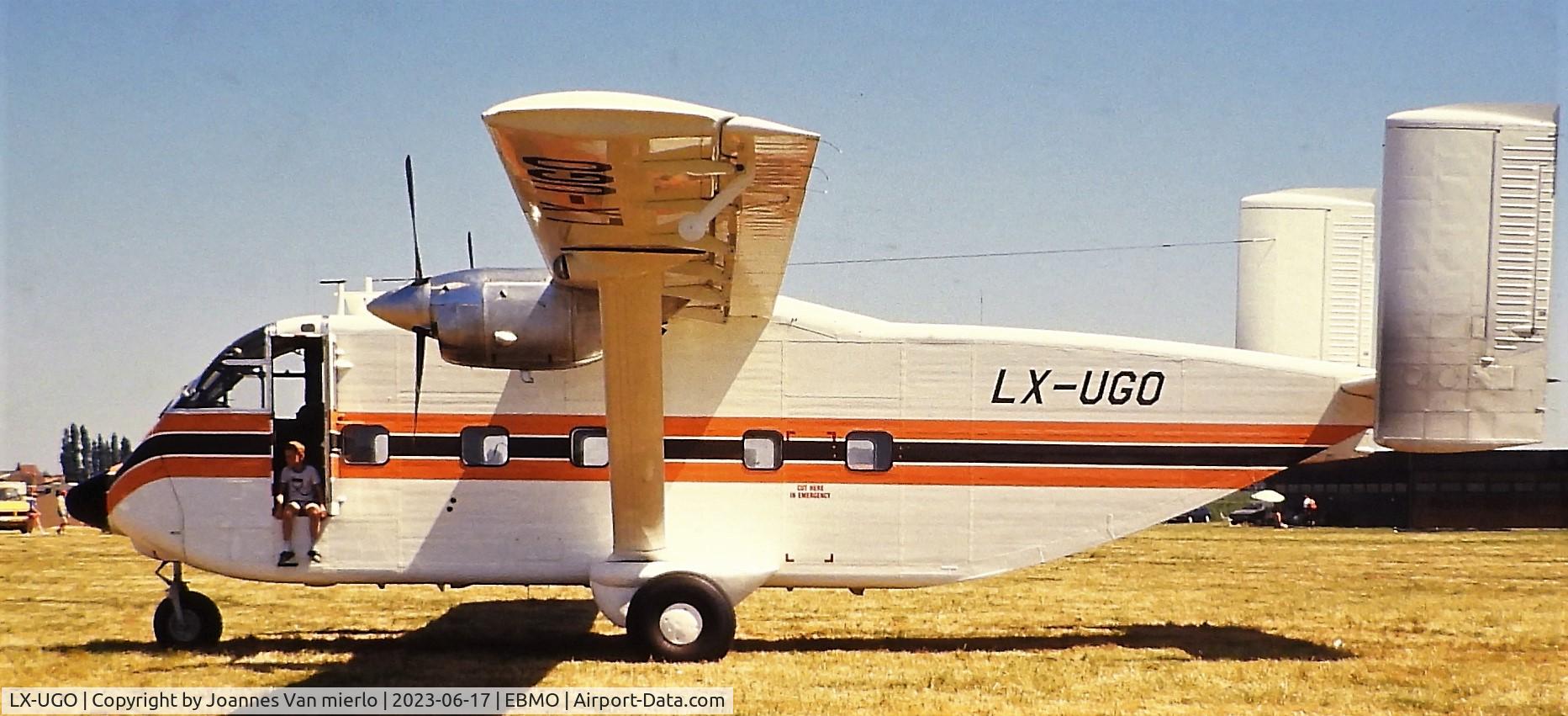 LX-UGO, 1975 Short SC-7 Skyvan 3M-400 C/N SH.1945, Slide-scan