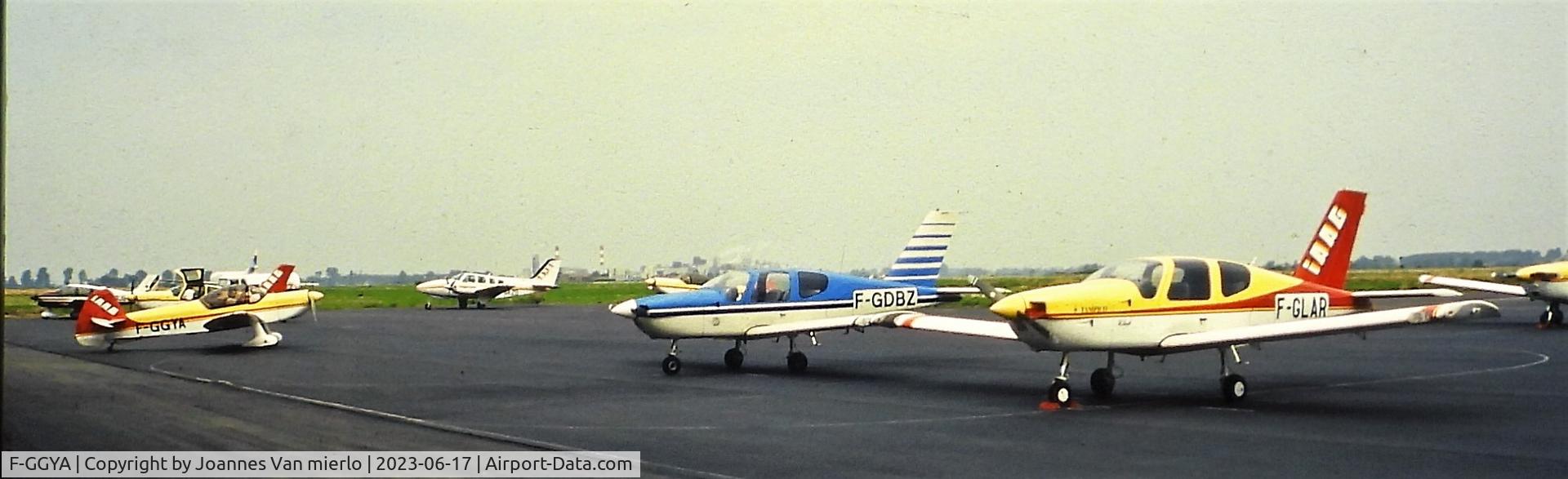 F-GGYA, Mudry CAP-10B C/N 232, In the background....