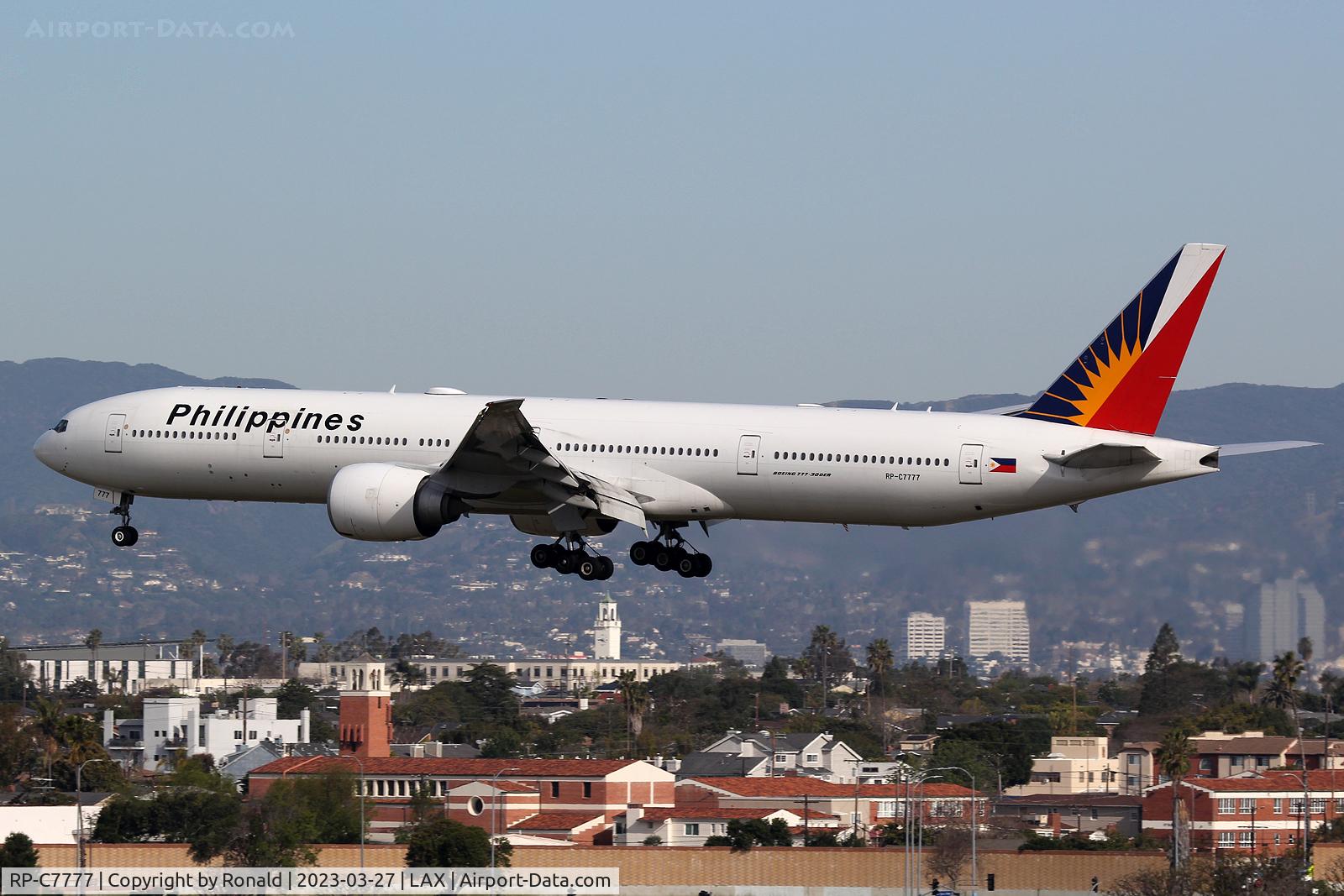 RP-C7777, 2009 Boeing 777-36N/ER C/N 37709, at lax