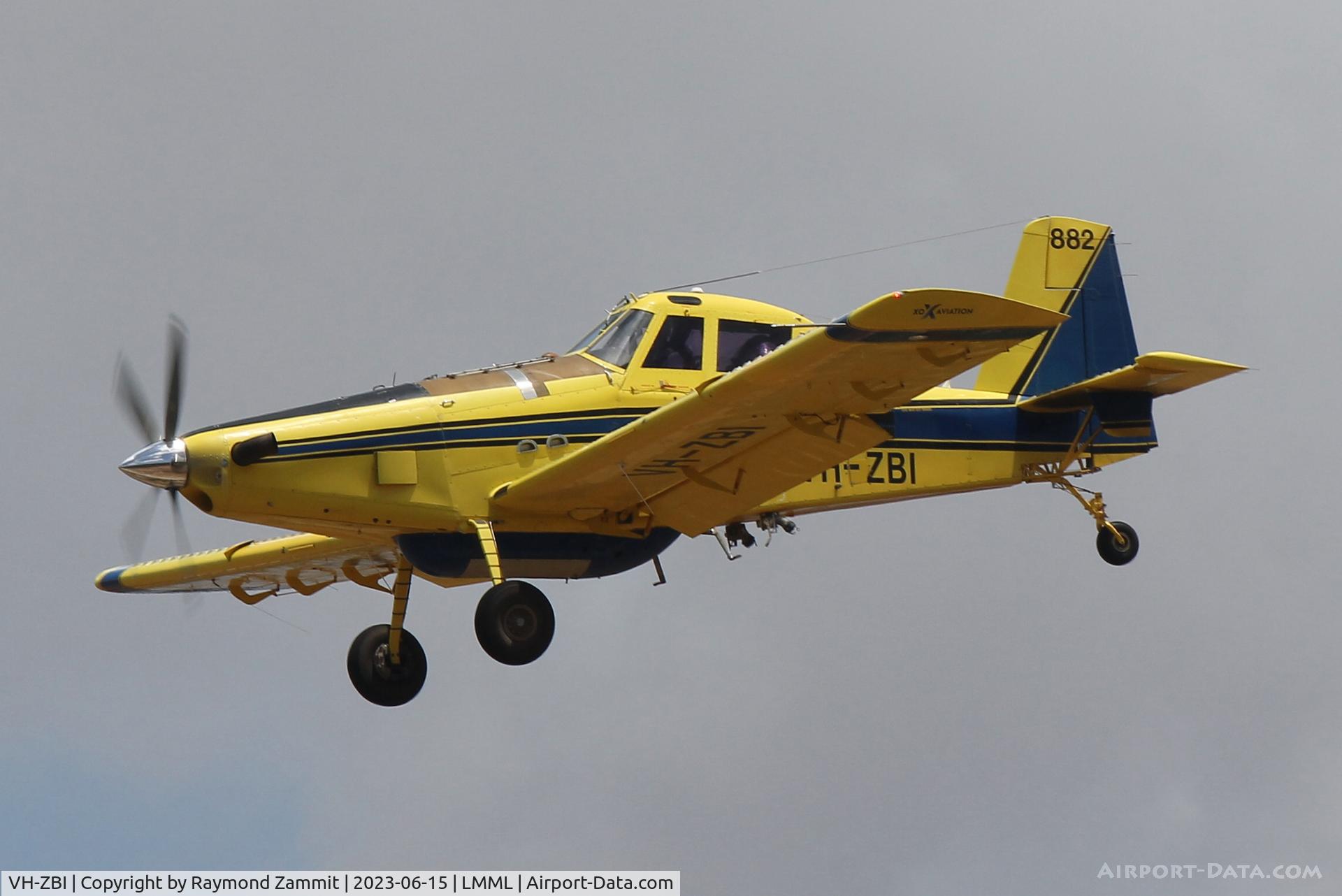 VH-ZBI, Air Tractor AT-802 C/N 802-0451, Air Tractor AT-802 VH-ZBI XO Investment Trust