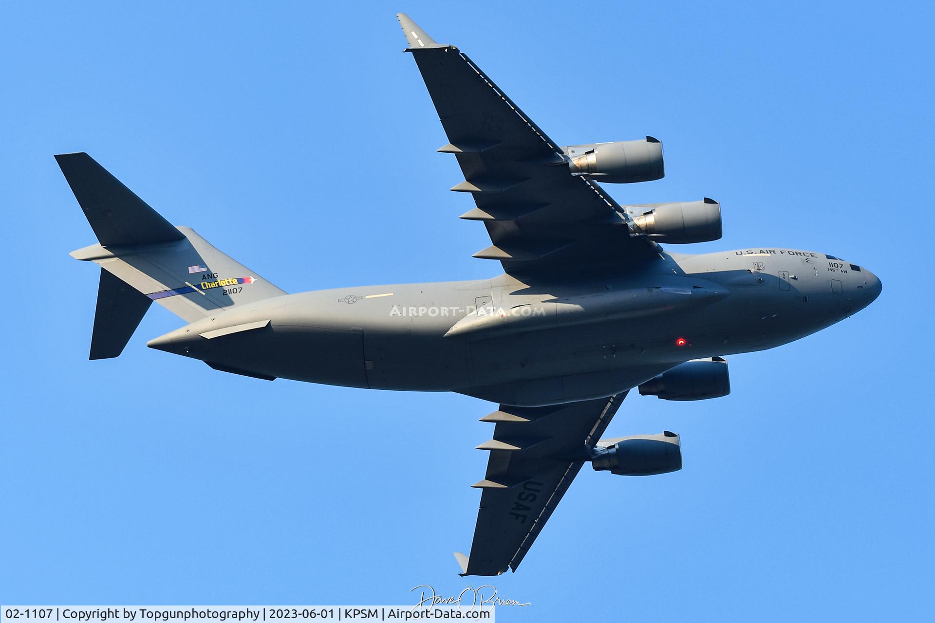 02-1107, 2002 Boeing C-17A Globemaster III C/N P-107, EPIC31 departs