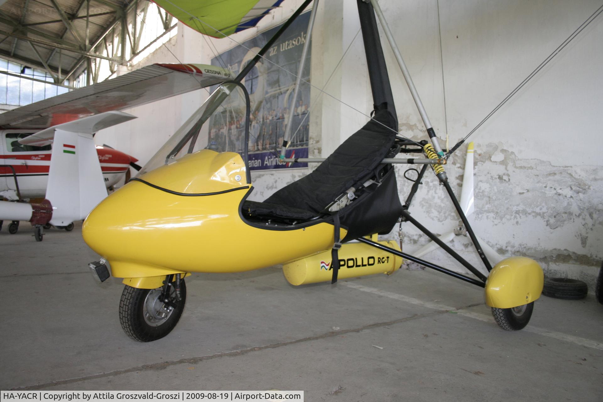HA-YACR, 1993 Halley Apollo CX-M Racer GT C/N 100693, LHDK - Dunakeszi Airport, Hungary