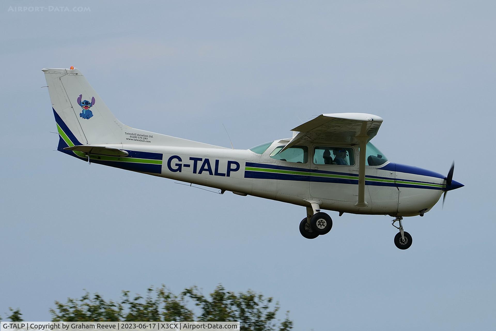 G-TALP, 1978 Cessna 172N C/N 172-71900, Landing at Northrepps.