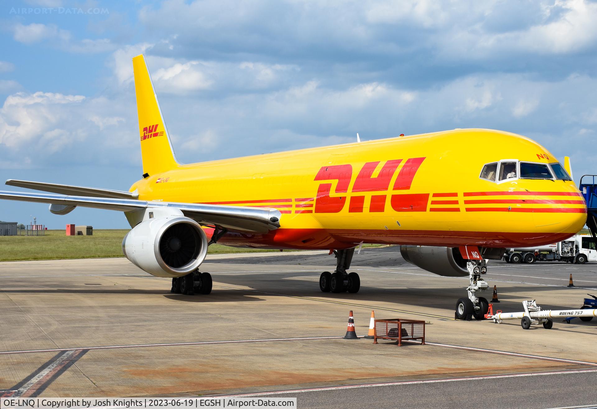 OE-LNQ, 2002 Boeing 757-223 C/N 31308, On Stand After Respray.