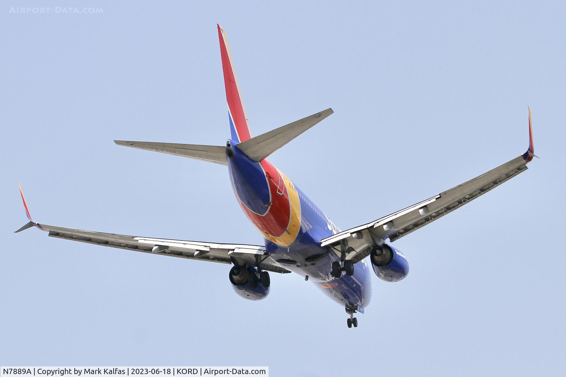 N7889A, 2005 Boeing 737-79L C/N 34023, SouthWest B737 N7889A operating as SWA3061 from DAL to ORD, on approach to 10L O'Hare Int'l