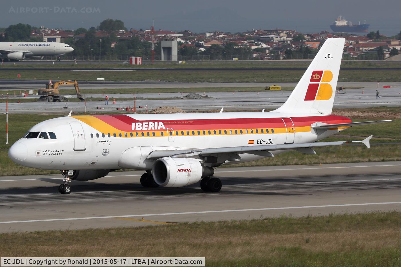 EC-JDL, 2004 Airbus A319-111 C/N 2365, at ist
