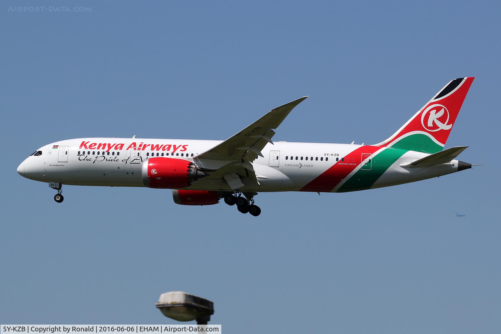 5Y-KZB, 2014 Boeing 787-8 Dreamliner C/N 35511, at spl