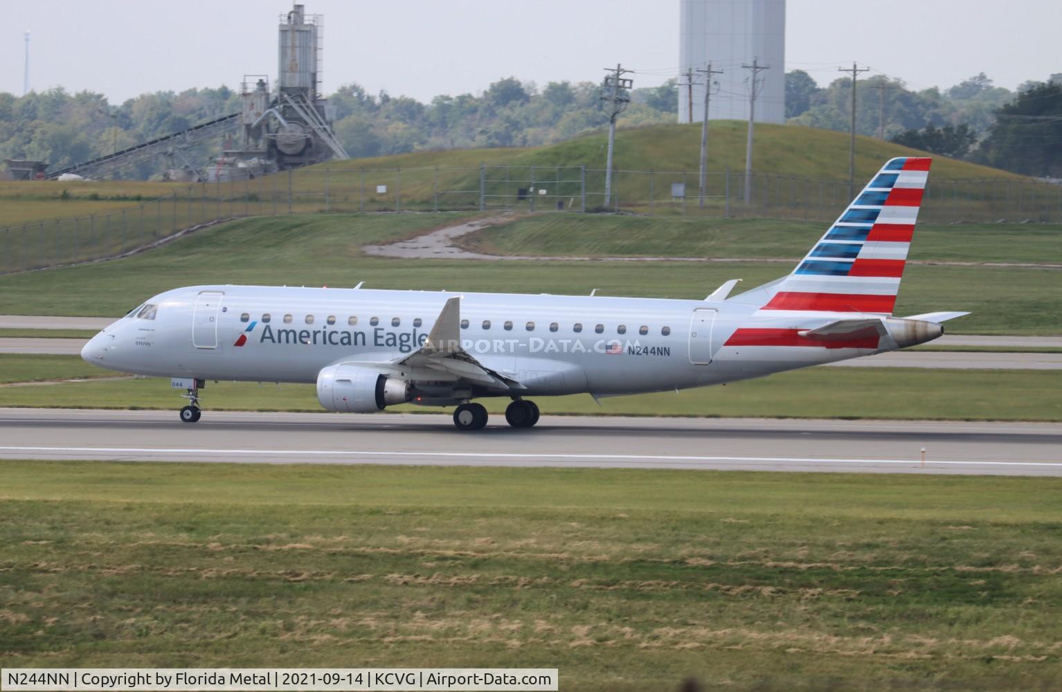 N244NN, 2016 Embraer 175LR (ERJ-170-200LR) C/N 17000609, Envoy/Eagle E175 zx