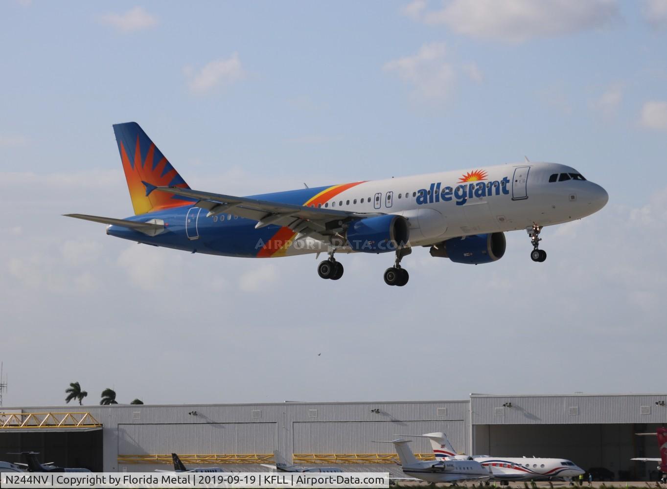 N244NV, 2001 Airbus A320-214 C/N 1430, AAY A320 zx