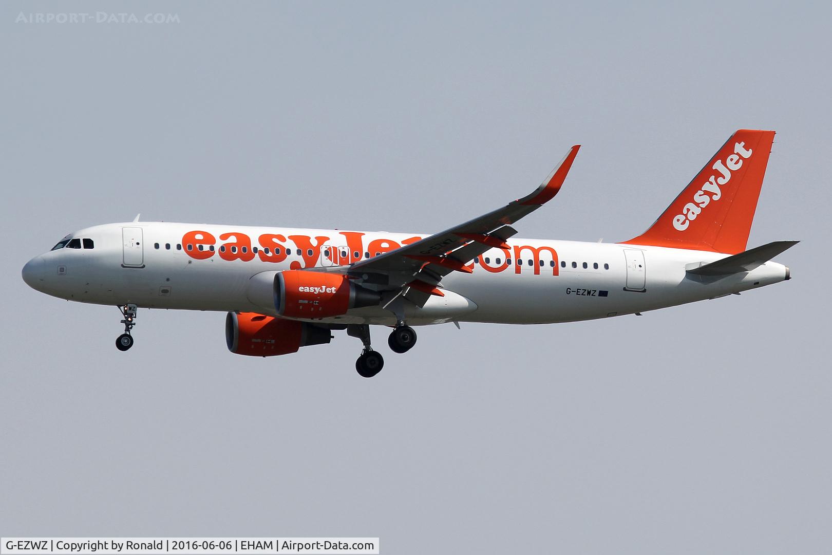 G-EZWZ, 2014 Airbus A320-214 C/N 6353, at spl