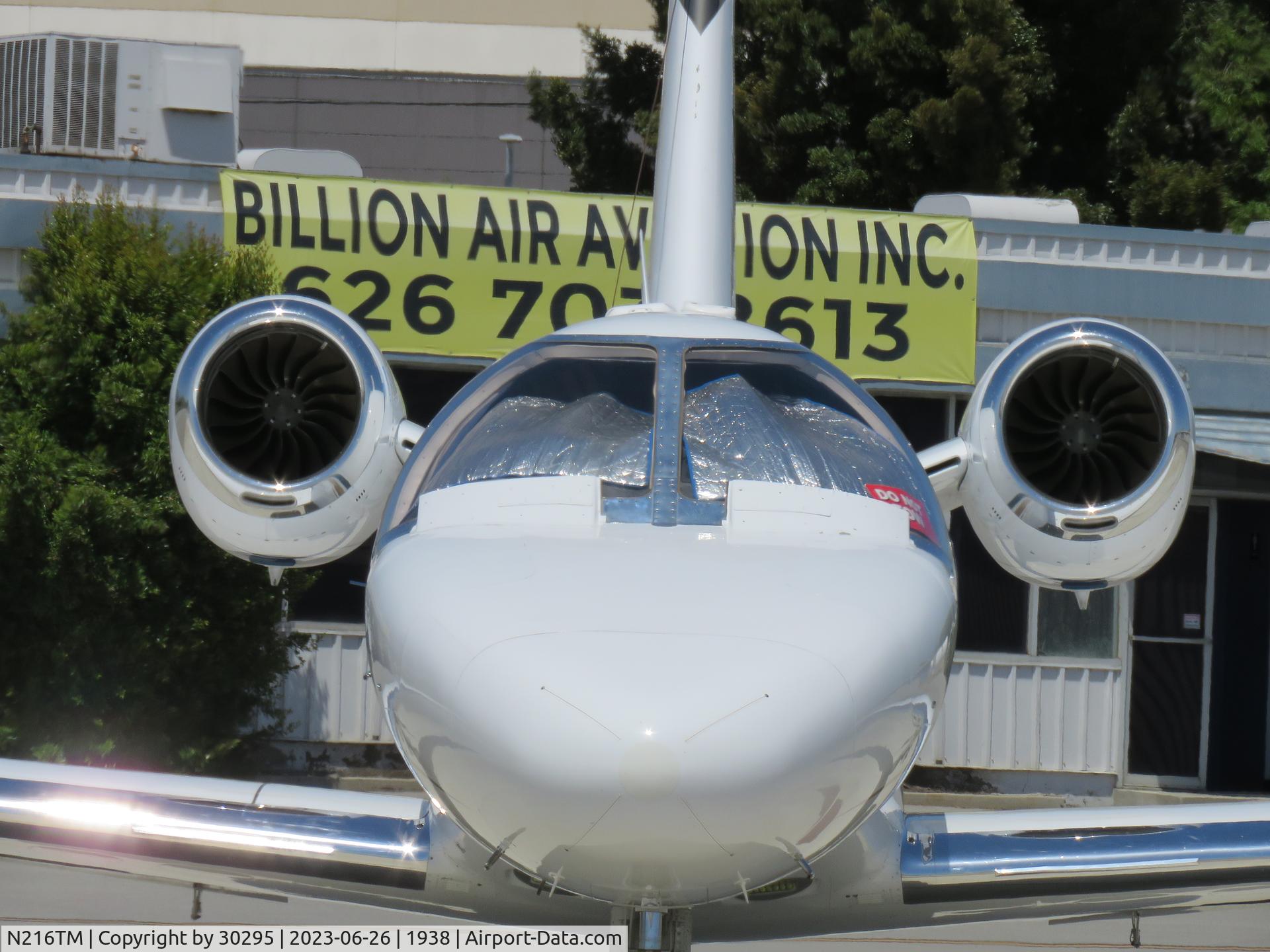 N216TM, 2012 Cessna 525B C/N 525B-0387, Covered up from the Sun