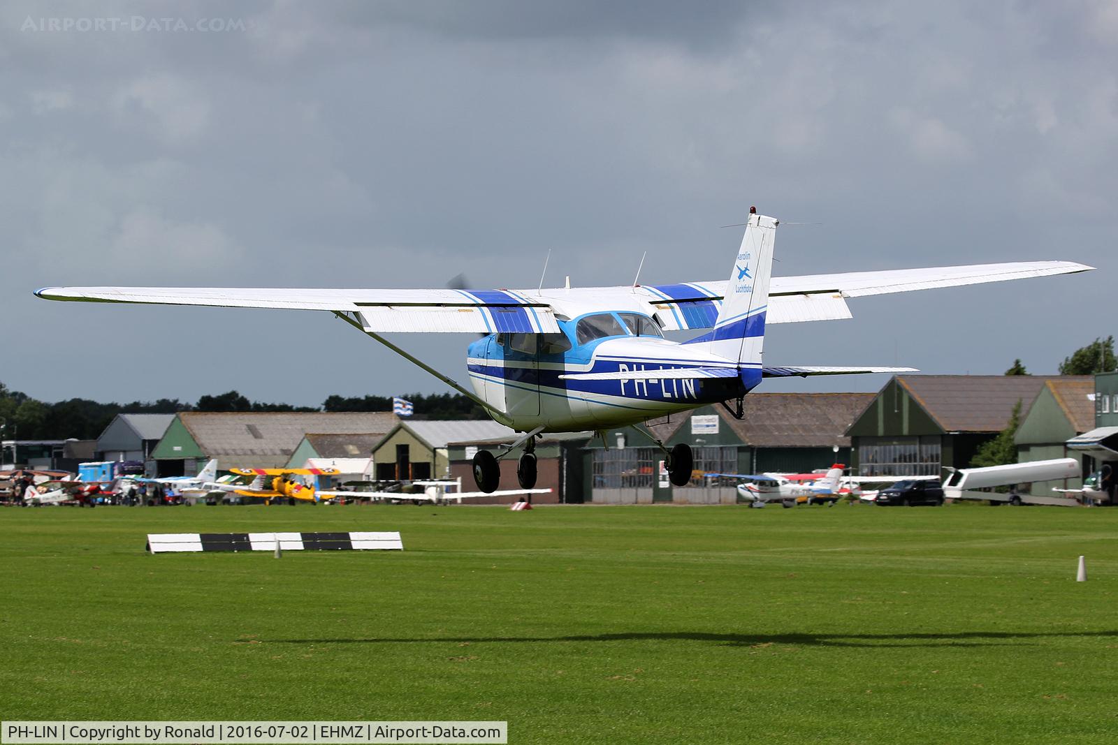 PH-LIN, Cessna 172H C/N 17256239, at ehmz