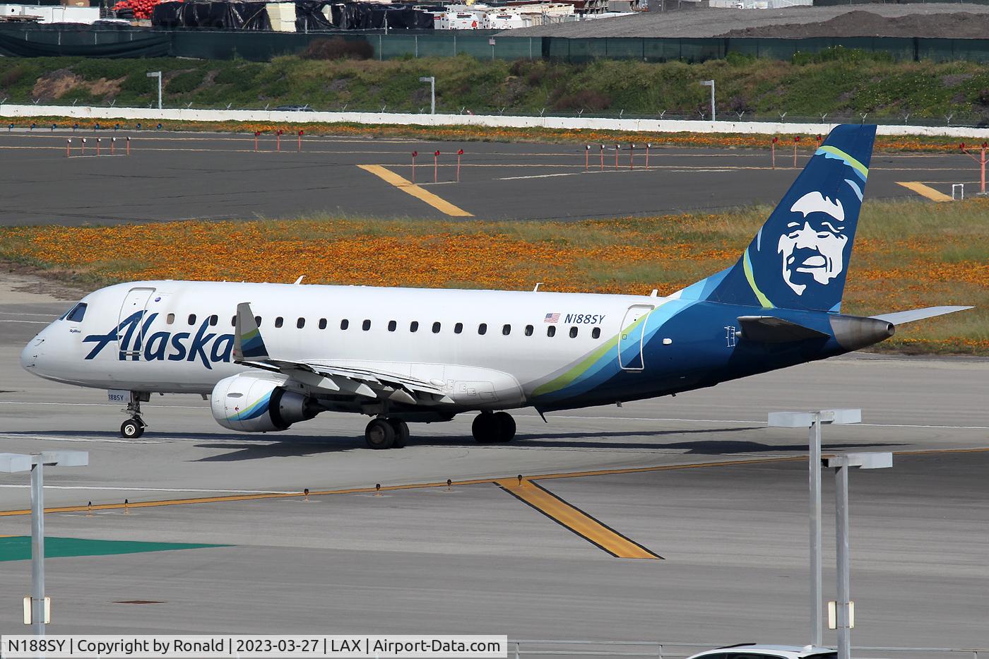 N188SY, 2016 Embraer 175LR (ERJ-170-200LR) C/N 17000628, at lax