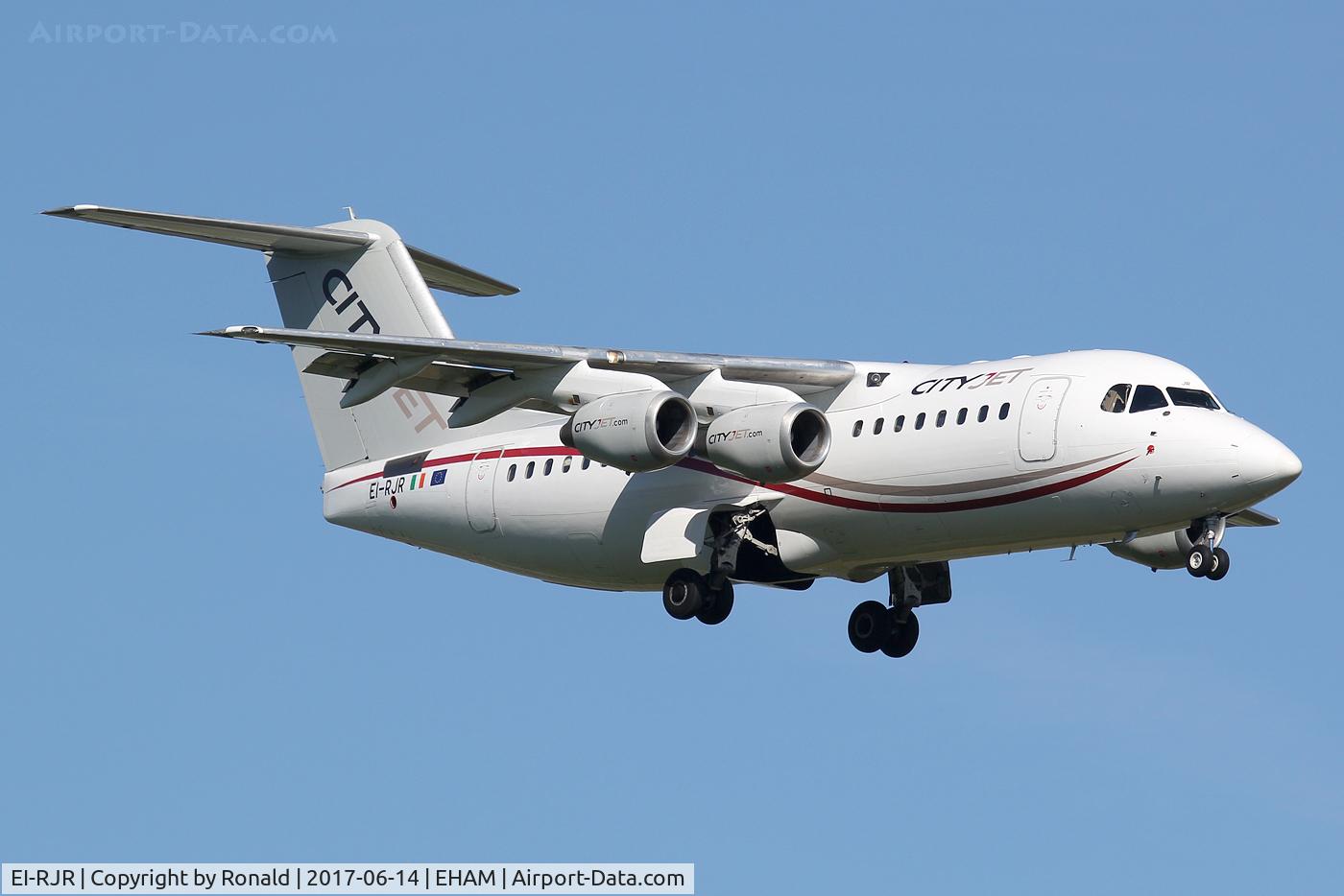 EI-RJR, 2000 British Aerospace Avro 146-RJ85A C/N E2364, at spl