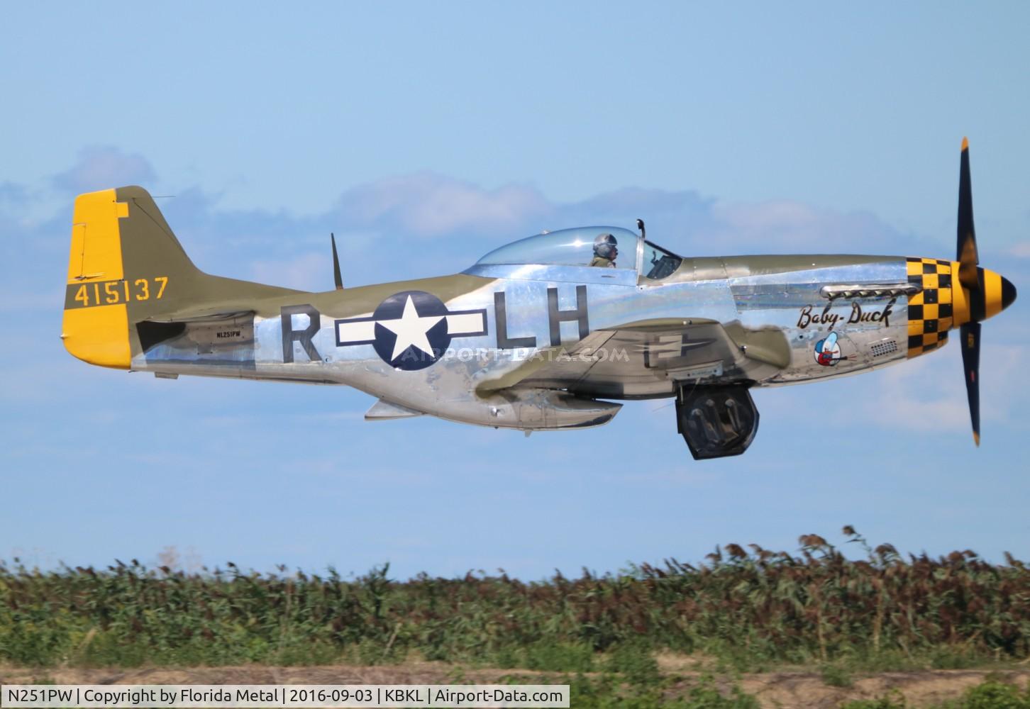 N251PW, 1944 North American P-51D Mustang C/N 122-31945, P-51D Baby Duck zx