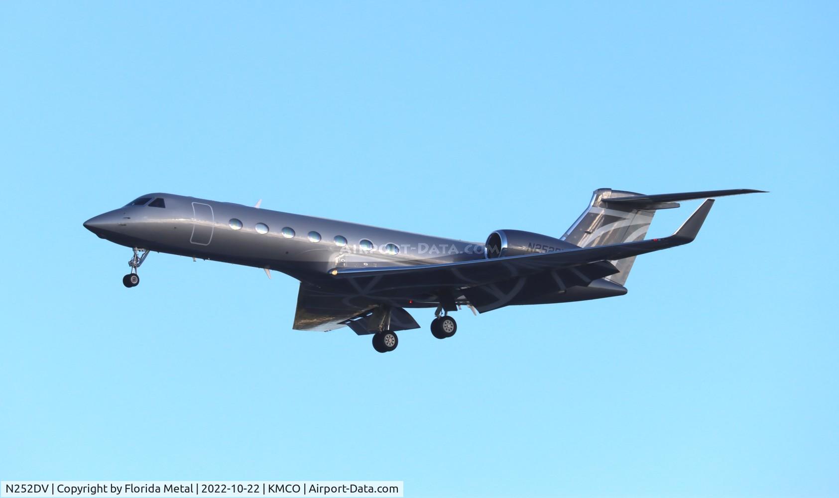 N252DV, 2014 Gulfstream Aerospace GV-SP (G550) C/N 5463, G550 zx MCO 36L