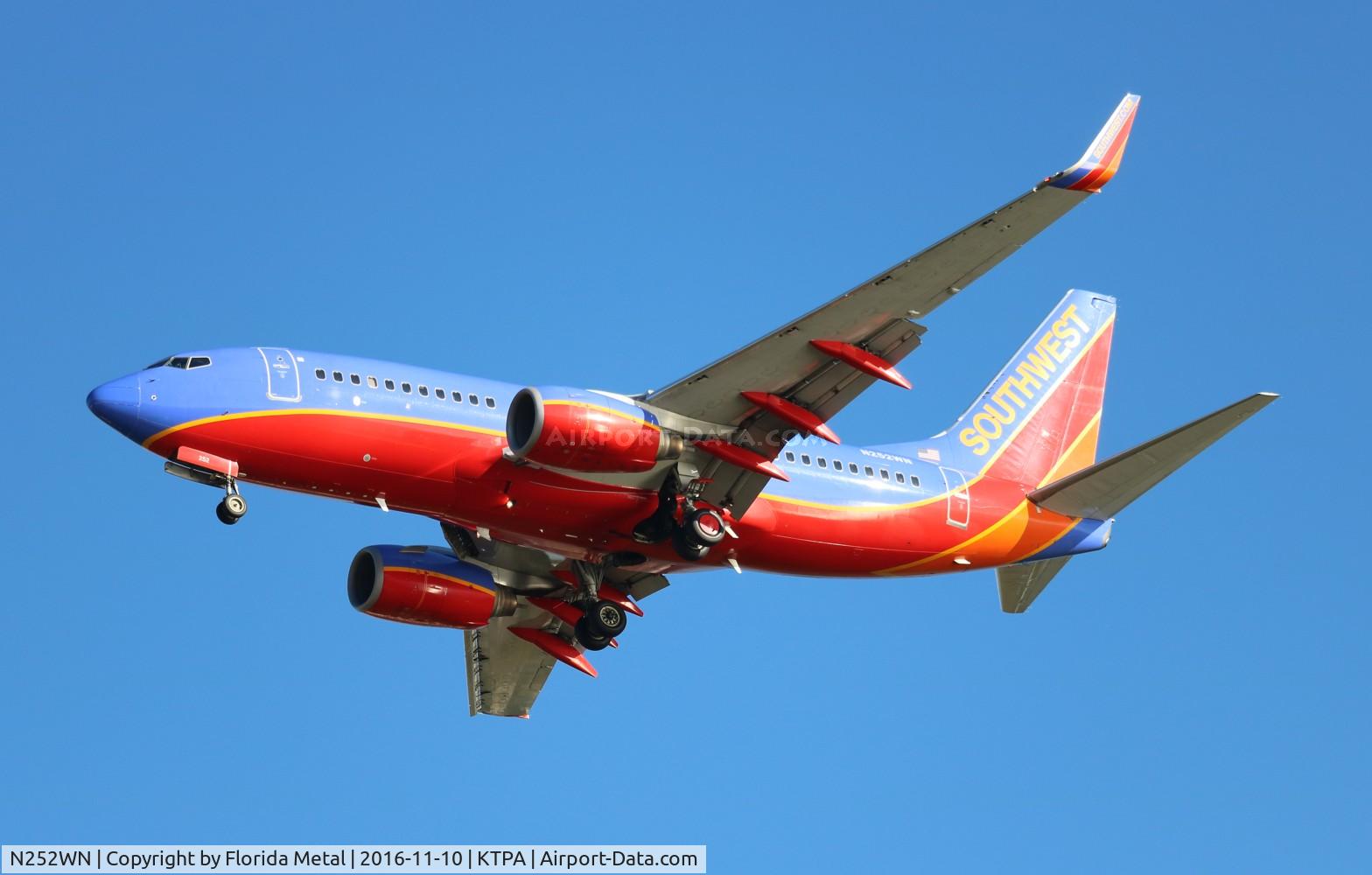 N252WN, 2006 Boeing 737-7H4 C/N 34973, SWA 737 canyon blue zx TPA 1L
