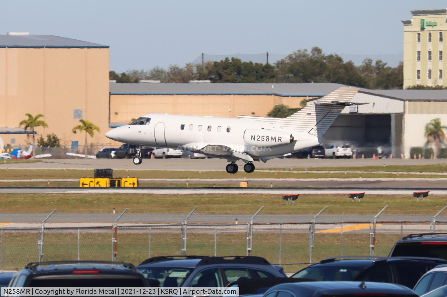 N258MR, 1994 Raytheon Hawker 800 C/N 258258, Hawker 800 zx