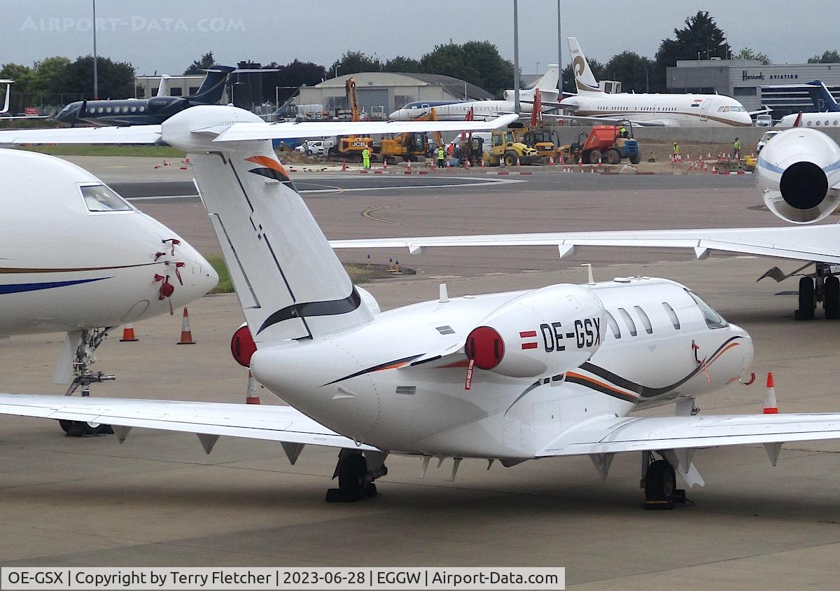 OE-GSX, 2019 Cessna 525C CitationJet CJ4 C/N 525C-0306, At Luton Airport