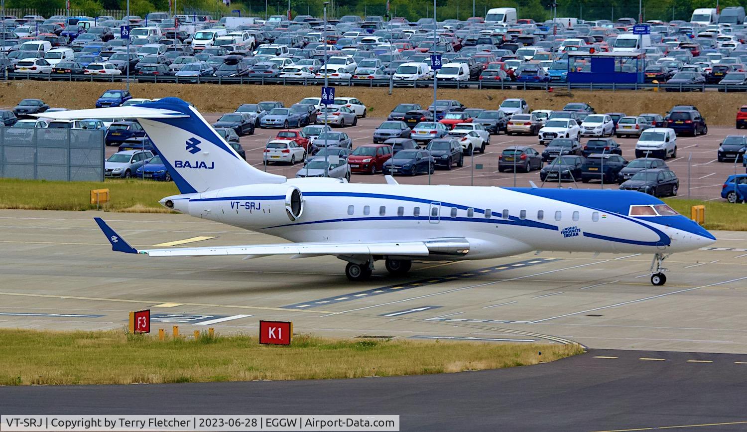 VT-SRJ, Bombardier BD700-1A10 C/N 00000000, At Luton Airport