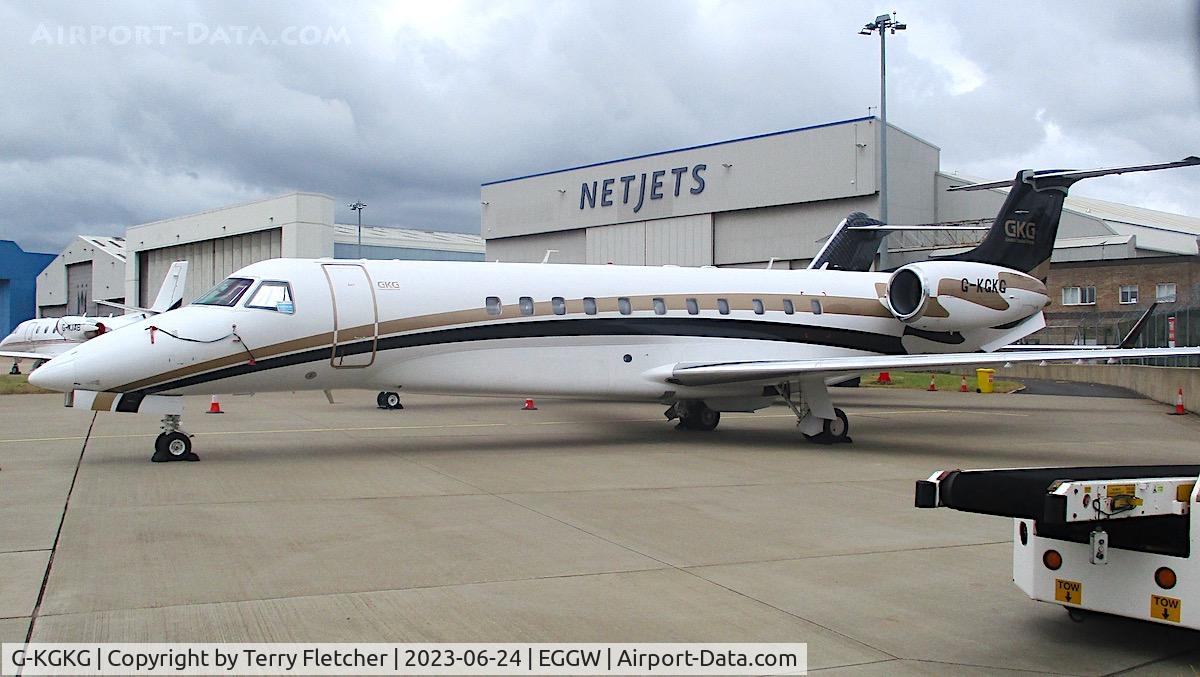 G-KGKG, 2007 Embraer EMB-135BJ Legacy 600 C/N 14500986, At Luton Airport
