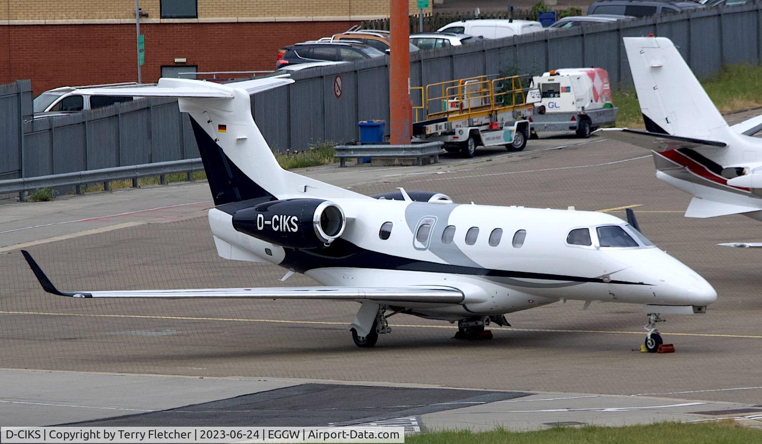 D-CIKS, Embraer EMB-505 Phenom 300 C/N 50500626, At Luton Airport