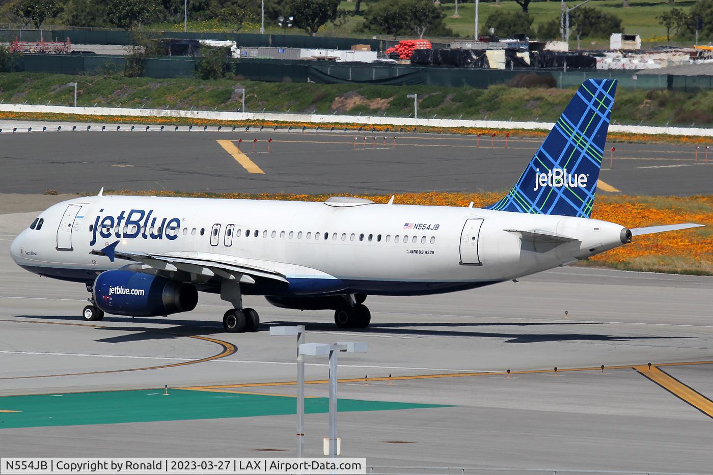 N554JB, 2002 Airbus A320-232 C/N 1898, at lax