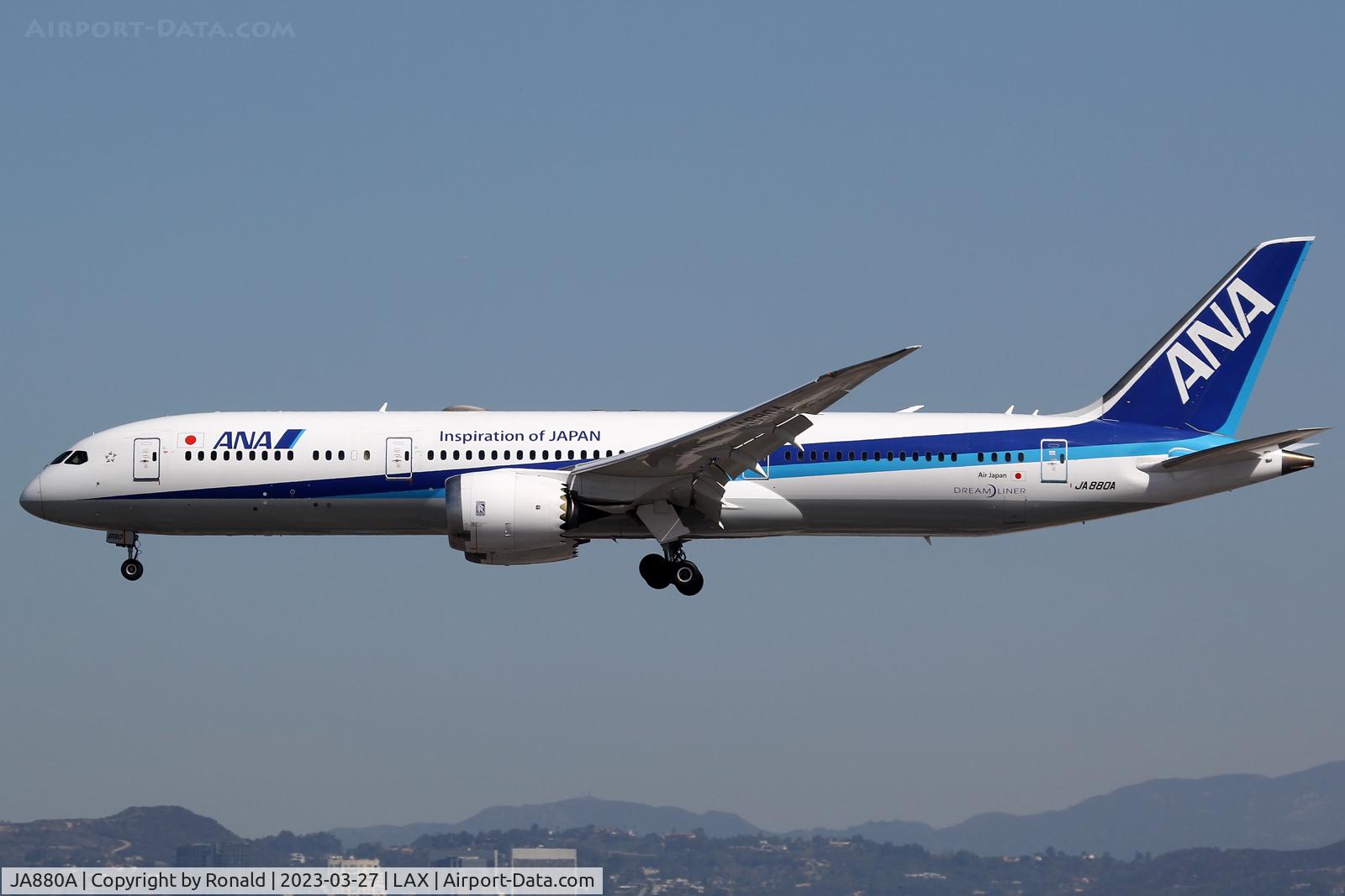 JA880A, 2016 Boeing 787-9 Dreamliner C/N 34533, at lax