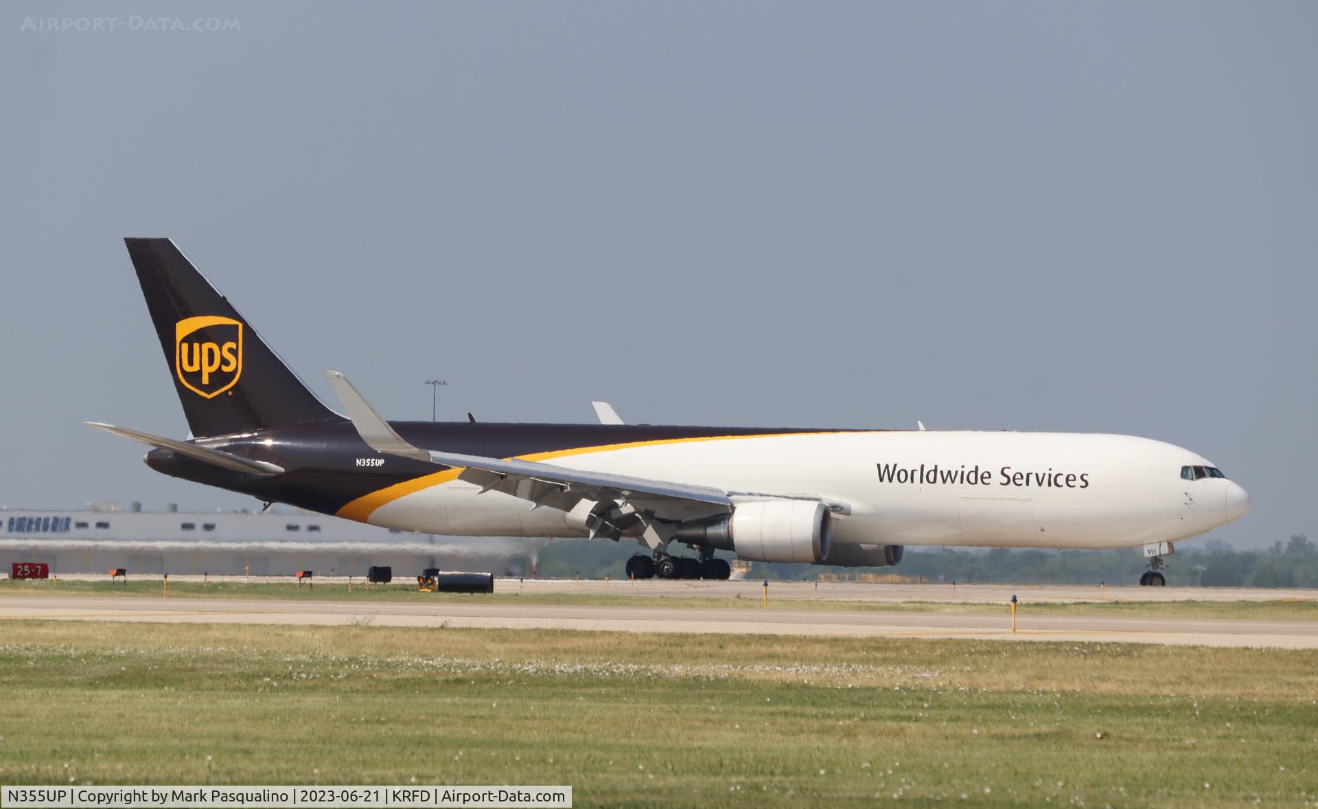 N355UP, 2013 Boeing 767-34AF C/N 37863, Boeing 767-34AF