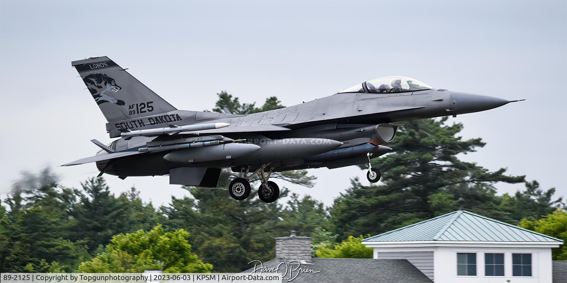 89-2125, 1990 General Dynamics F-16C C/N 1C-278, LOBO14 inbound to Pease