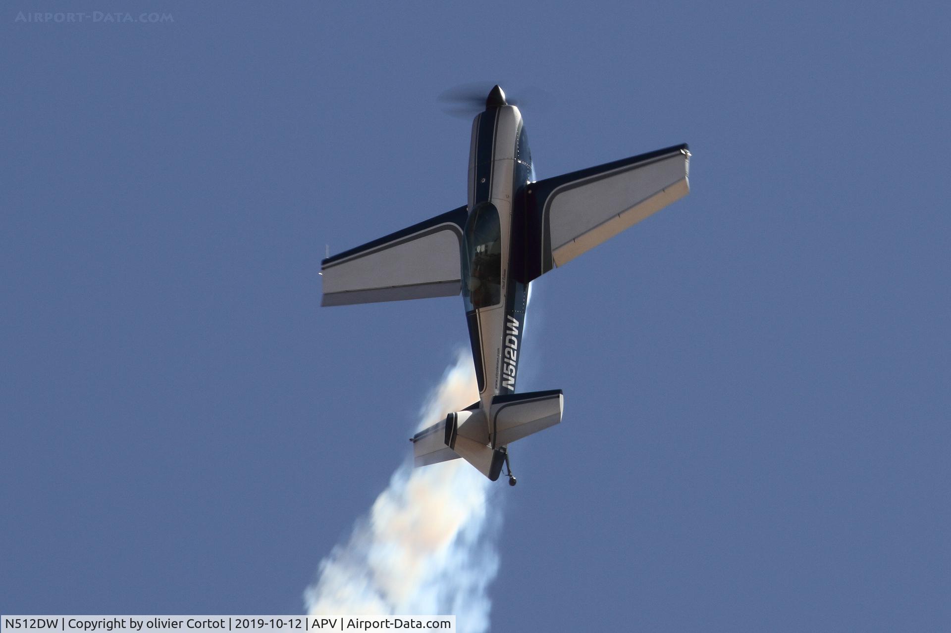 N512DW, 1996 Extra EA-300/L C/N 019, Apple valley airshow 2019
