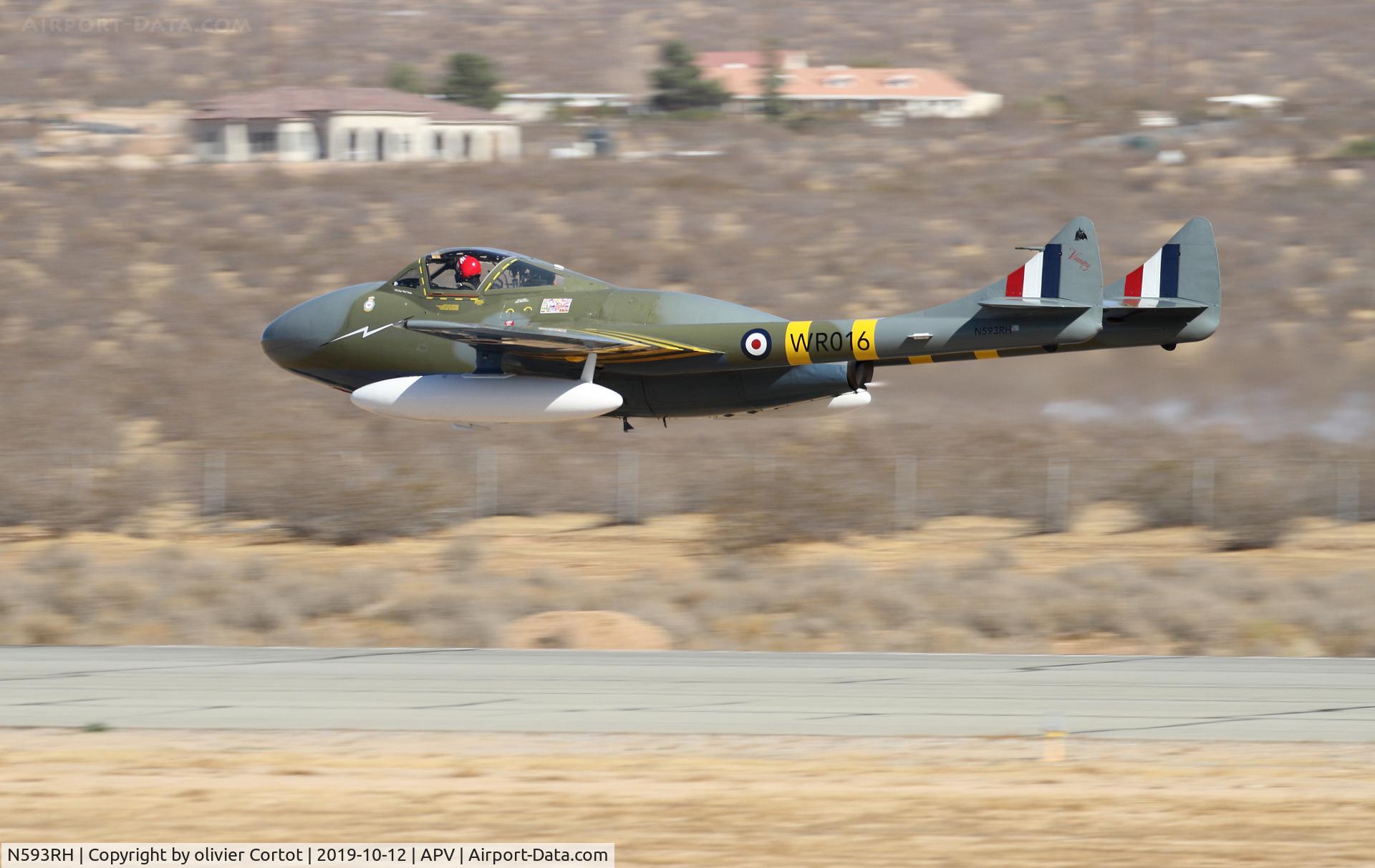N593RH, 1959 De Havilland DH-115 Vampire T.55 C/N 986, Apple valley airshow 2019