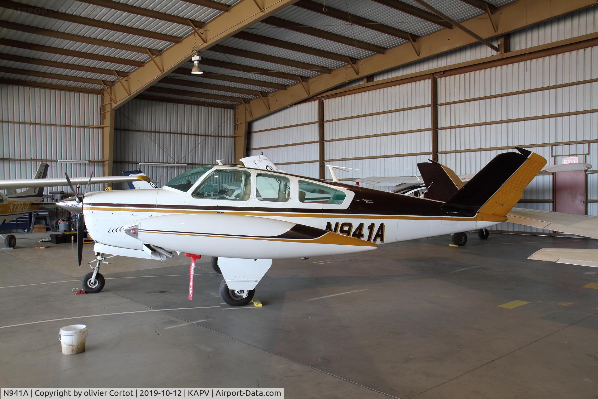 N941A, 1965 Beech S35 Bonanza C/N D-7865, Apple valley airshow 2019