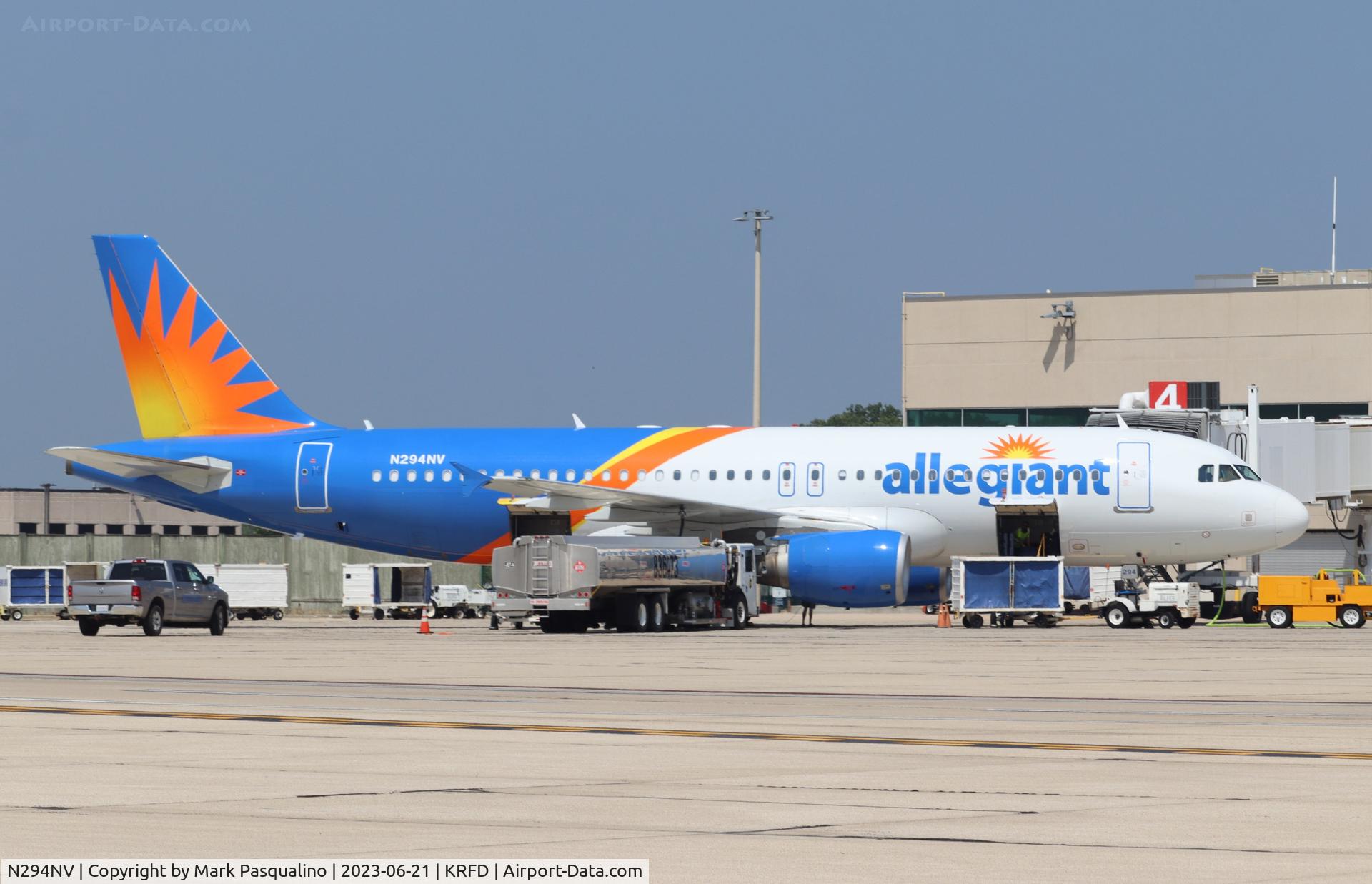 N294NV, 2011 Airbus A320-214 C/N 4941, Airbus A320-214