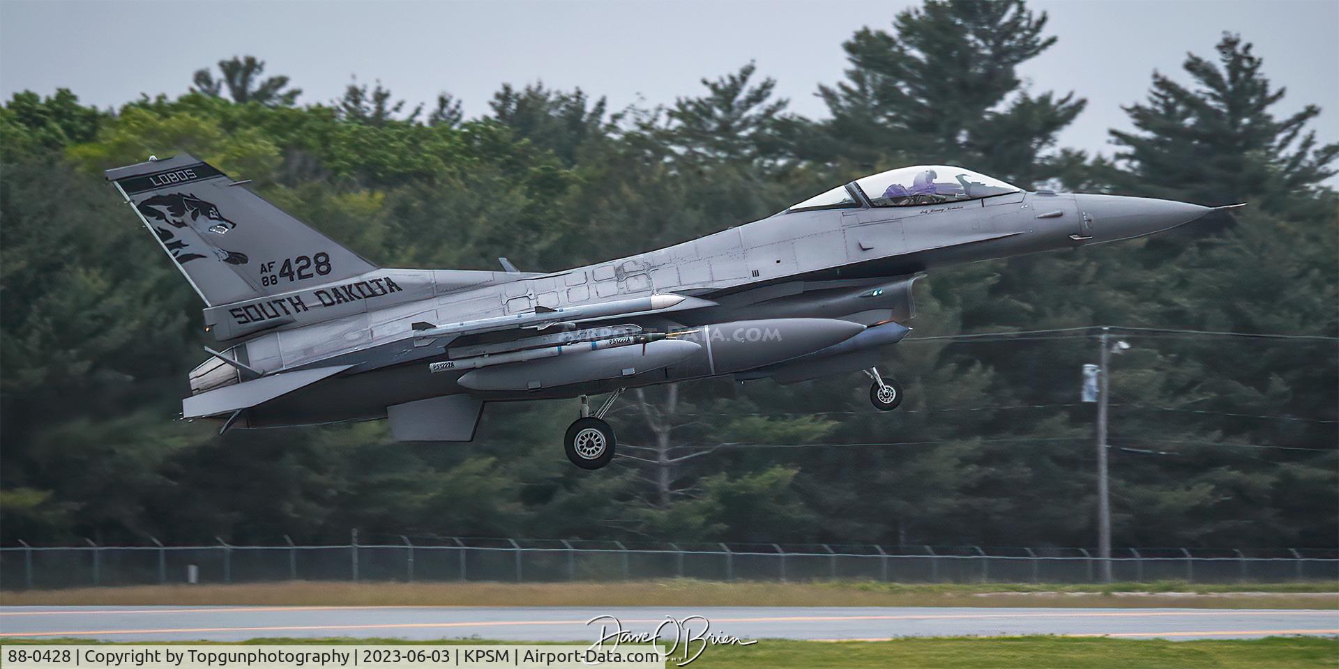 88-0428, 1988 General Dynamics F-16CM Fighting Falcon C/N 1C-30, LOBO51