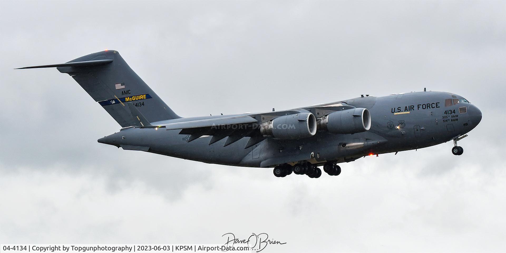 04-4134, 2004 Boeing C-17A Globemaster III C/N P-134, REACH129