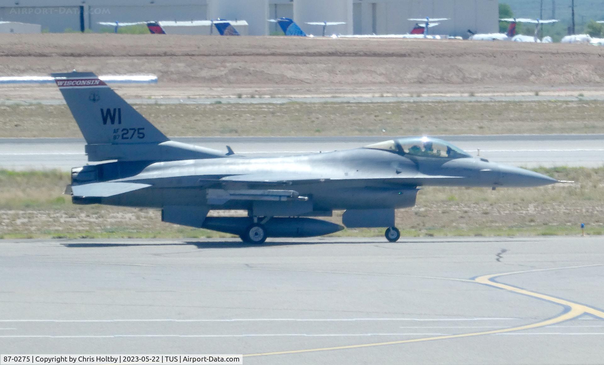 87-0275, 1987 General Dynamics F-16C Fighting Falcon C/N 5C-536, Landing at Tuscon Int. Airport, Arizona