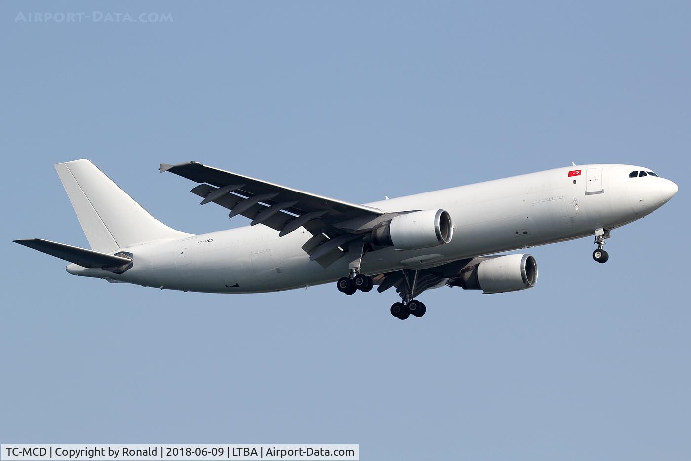 TC-MCD, 1989 Airbus A300F4-605R C/N 521, at ist