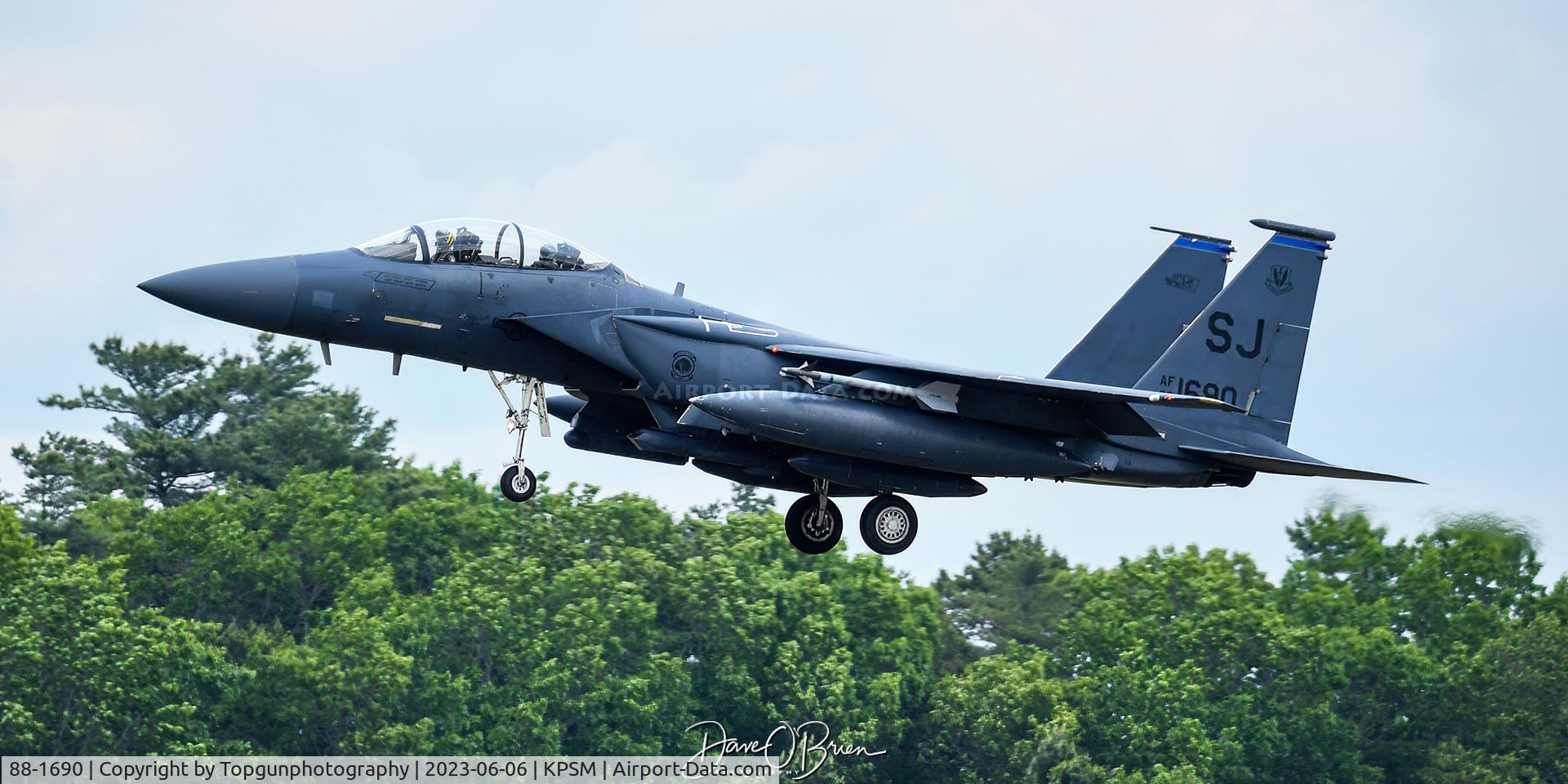 88-1690, 1989 McDonnell Douglas F-15E Strike Eagle C/N 1099/E074, SPEED22