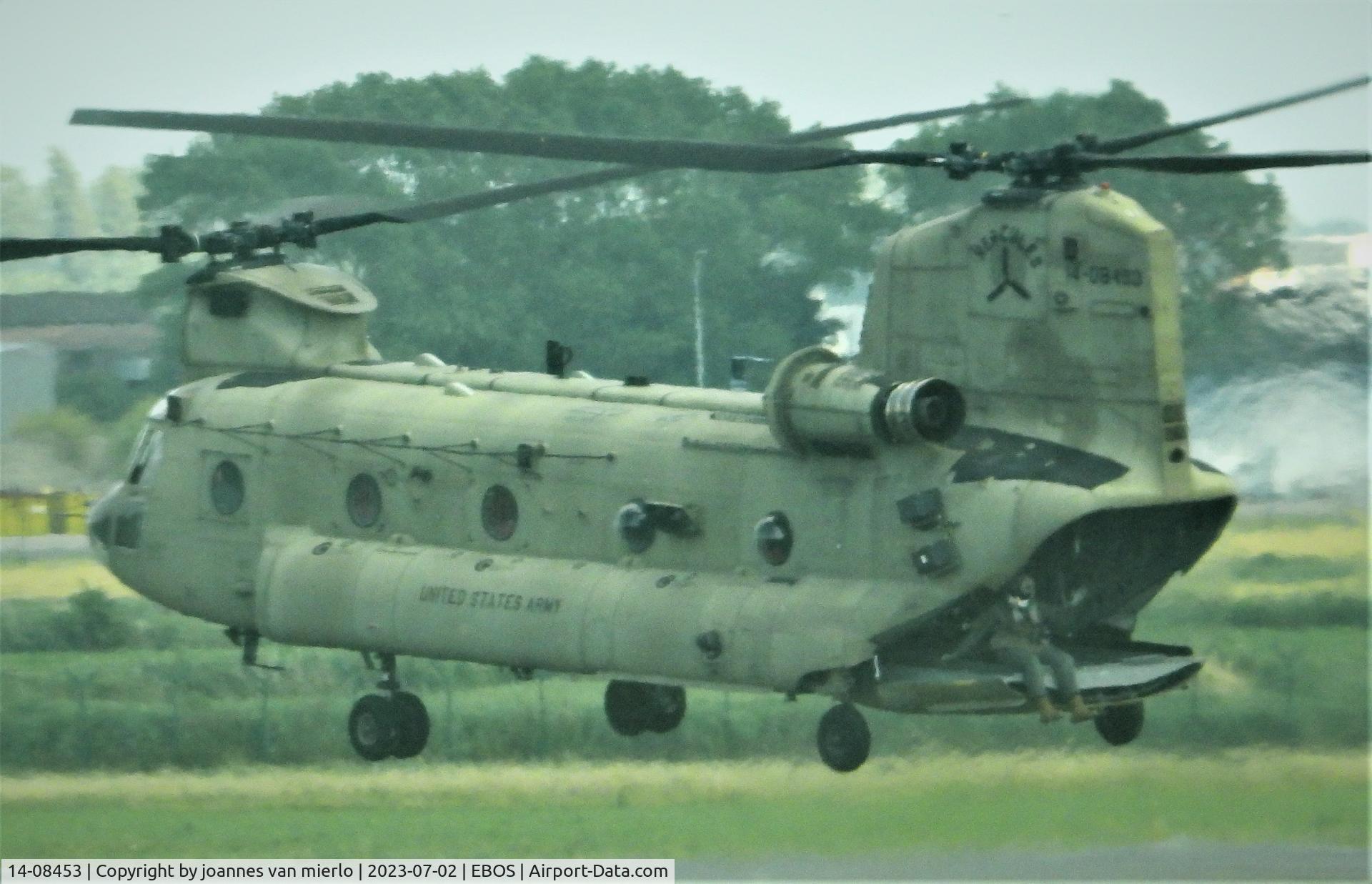 14-08453, Boeing CH-47F Chinook C/N M.8453, Training at Ostend, Belgium
