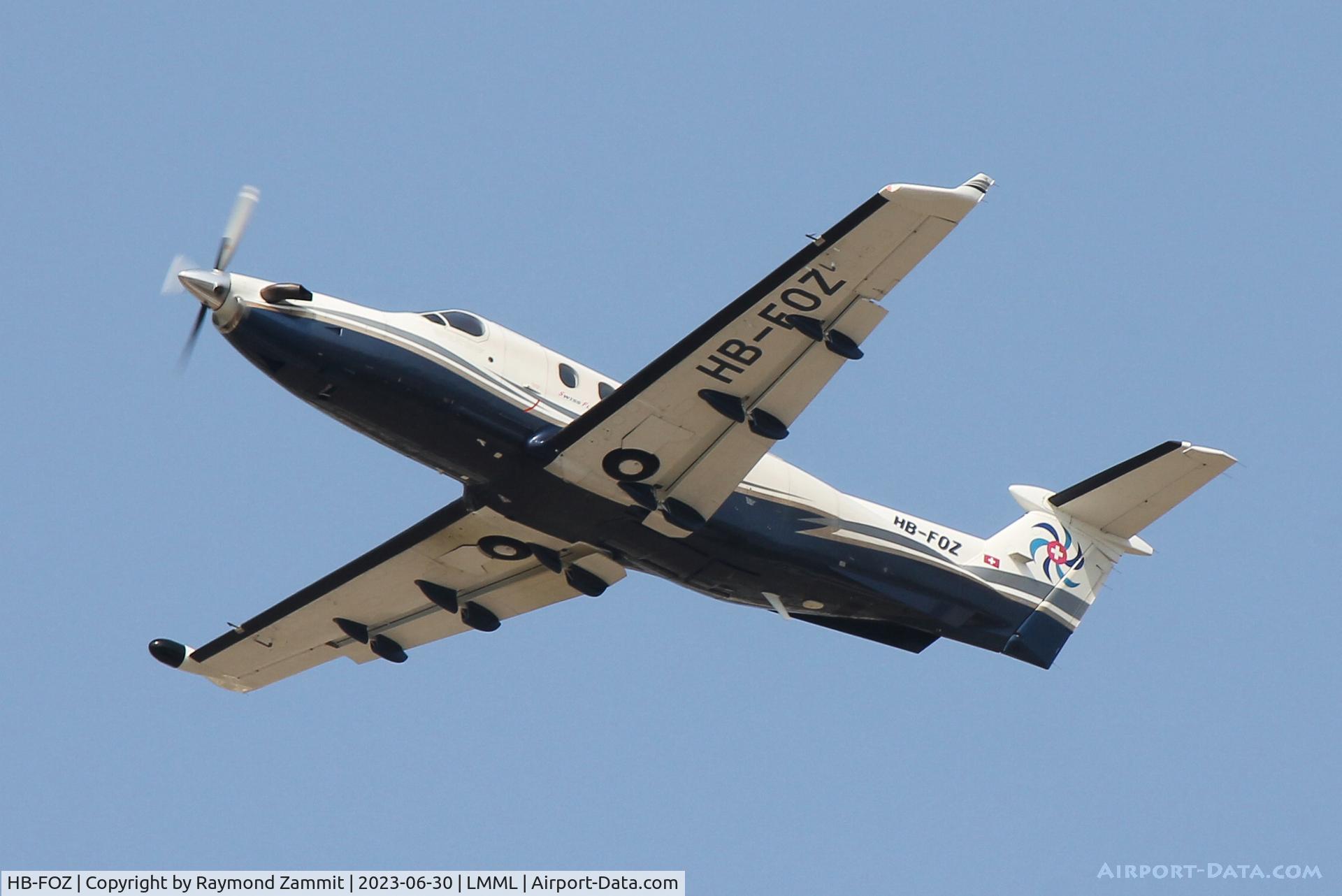 HB-FOZ, 2001 Pilatus PC-12/45 C/N 352, Pilatus PC-12/45 HB-FOZ Swiss Flight Services