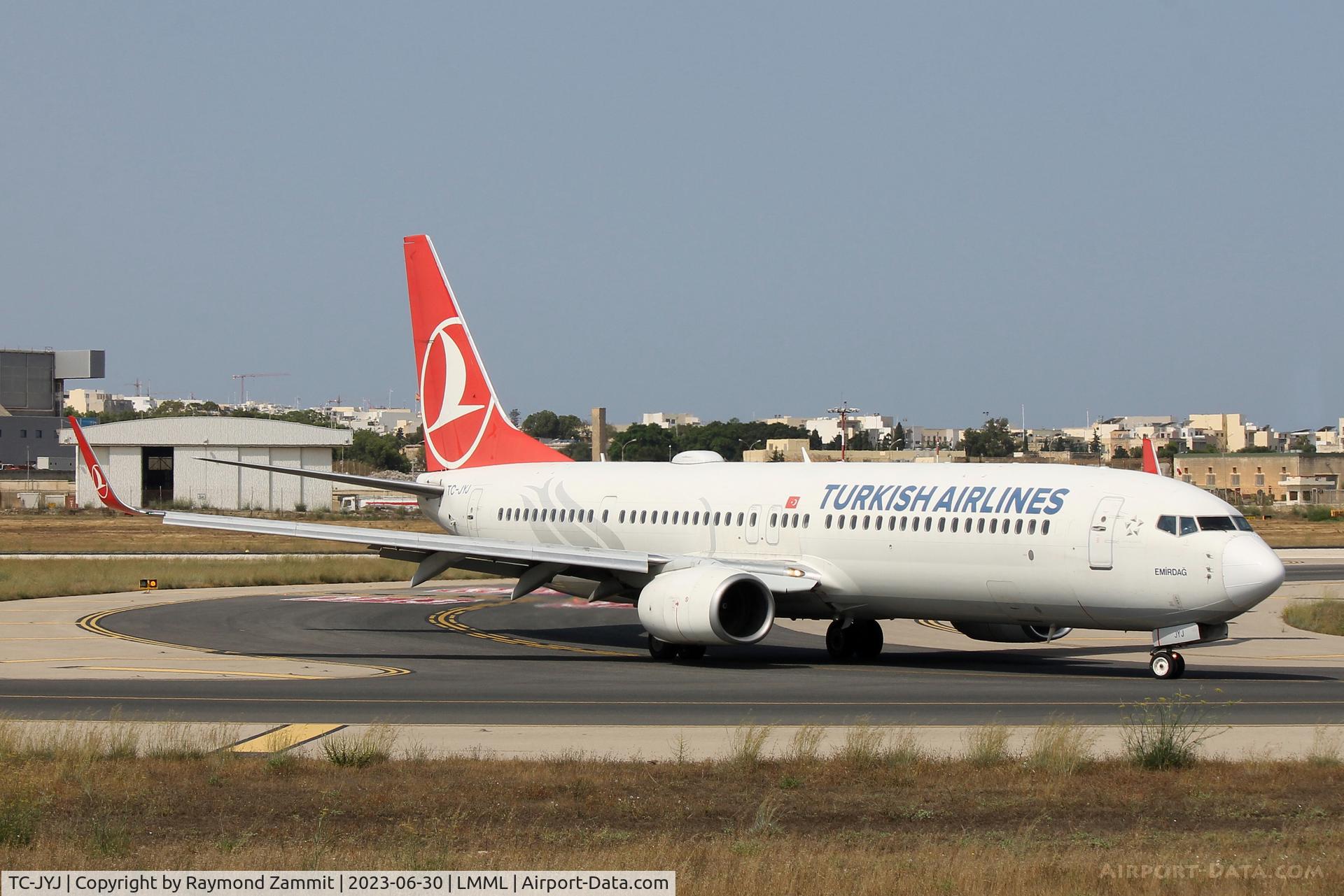 TC-JYJ, 2013 Boeing 737-9F2/ER C/N 40986, B737-900 TC-JYJ Turkish Airlines