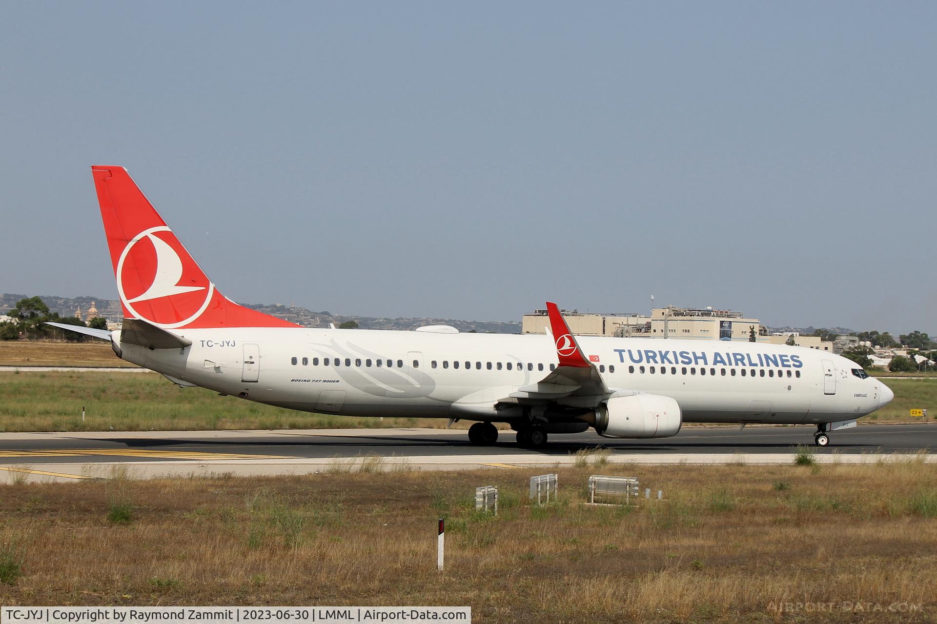 TC-JYJ, 2013 Boeing 737-9F2/ER C/N 40986, B737-900 TC-JYJ Turkish Airlines