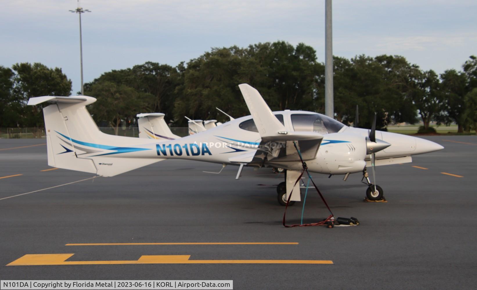 N101DA, 2006 Diamond DA-42 Twin Star C/N 42.125, DA42 zx