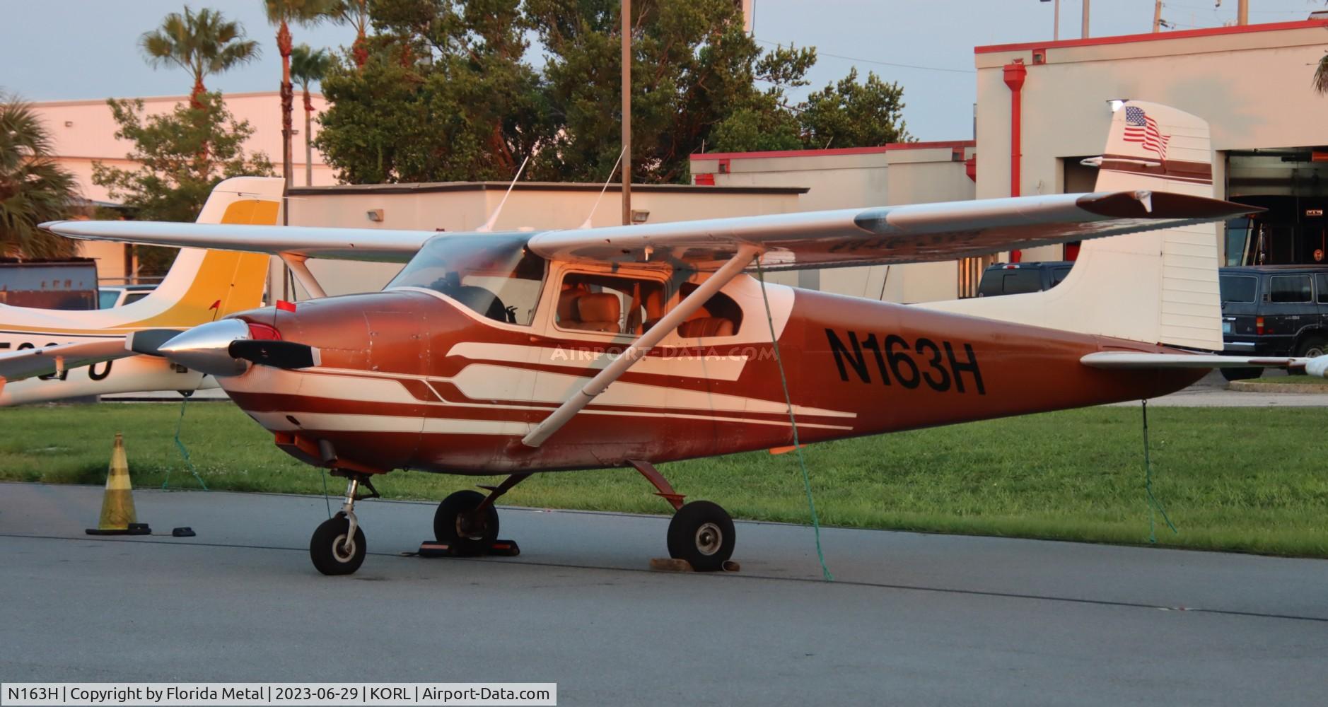 N163H, 1957 Cessna 182A Skylane C/N 34049, C182 vintage zx