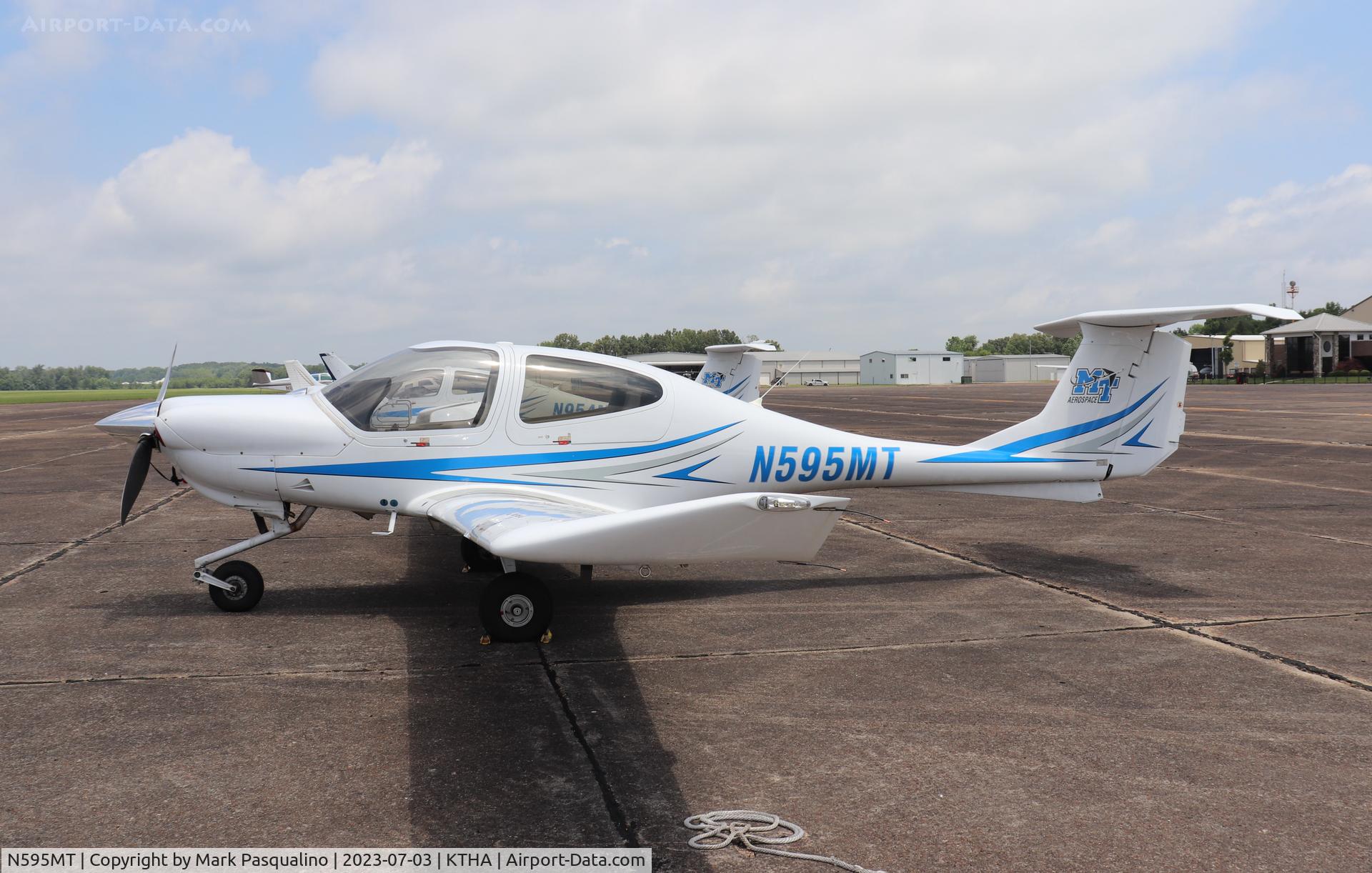 N595MT, 2015 Diamond DA-40 Diamond Star C/N 40.1212, Diamond DA-40