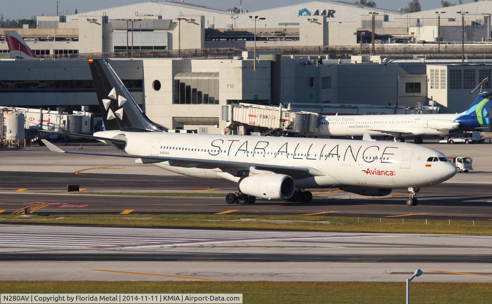 N280AV, 2013 Airbus A330-243 C/N 1400, Avianca A332 zx MIA